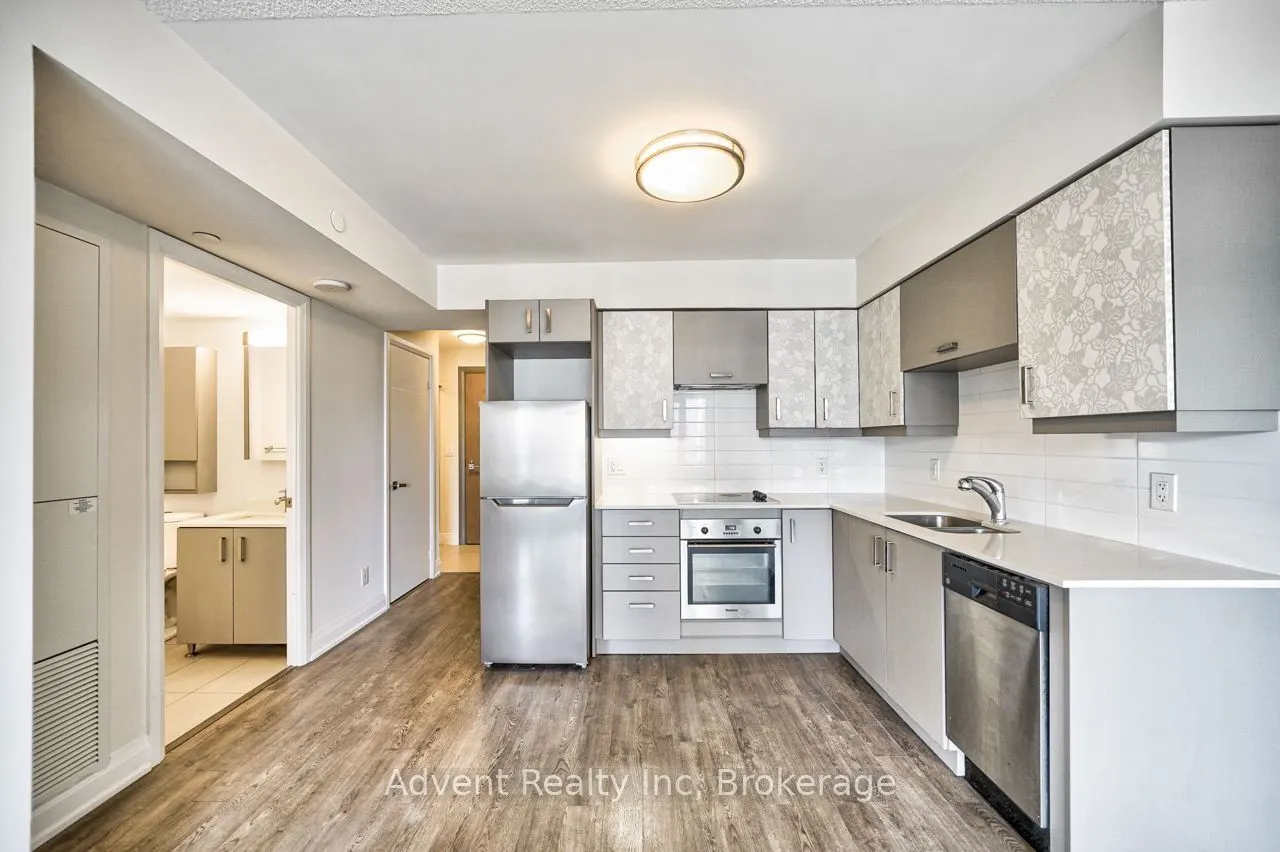 18 Uptown Drive, #725