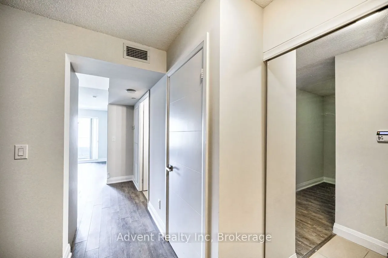 18 Uptown Drive, #725