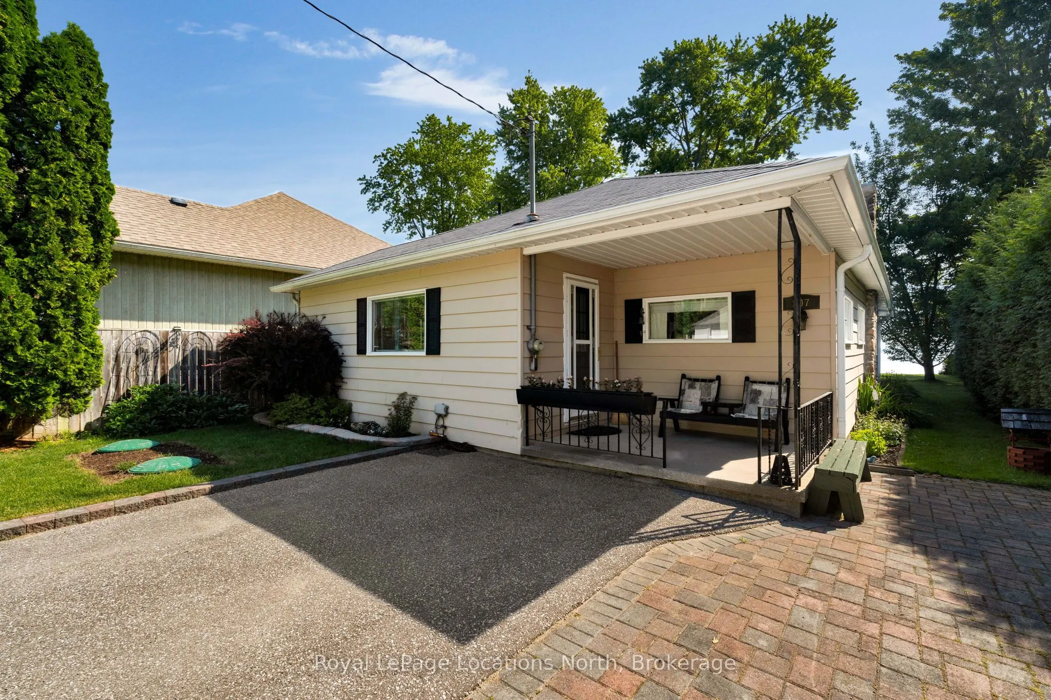 297 Beach Road