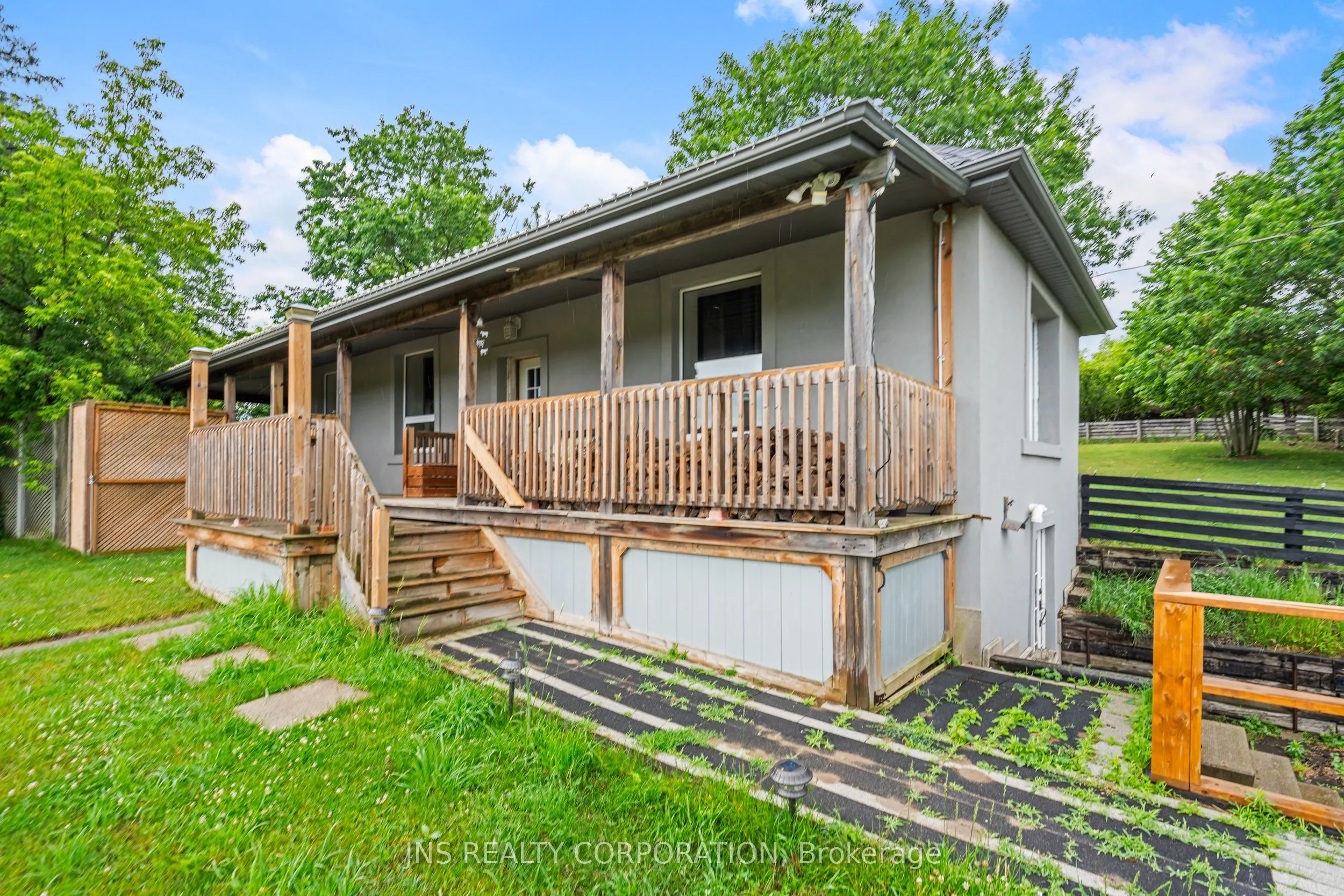 4687 Herald Road
