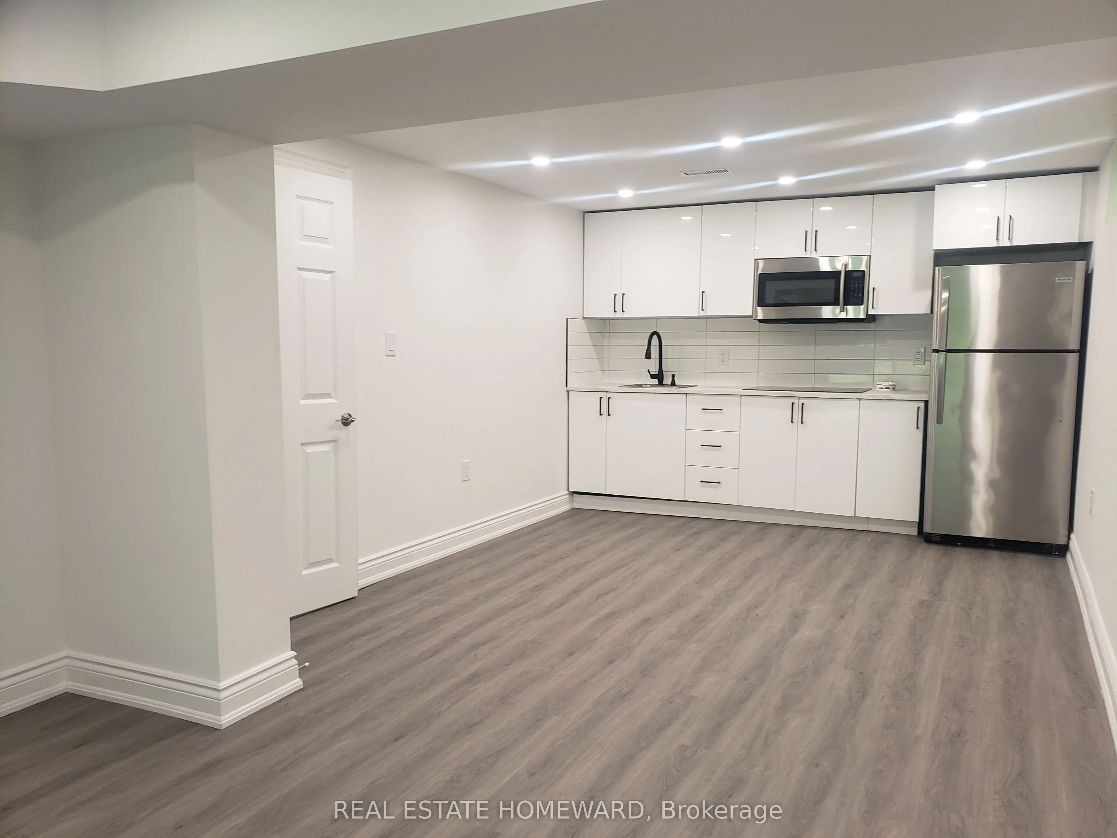 932 Elgin Street, #Lower