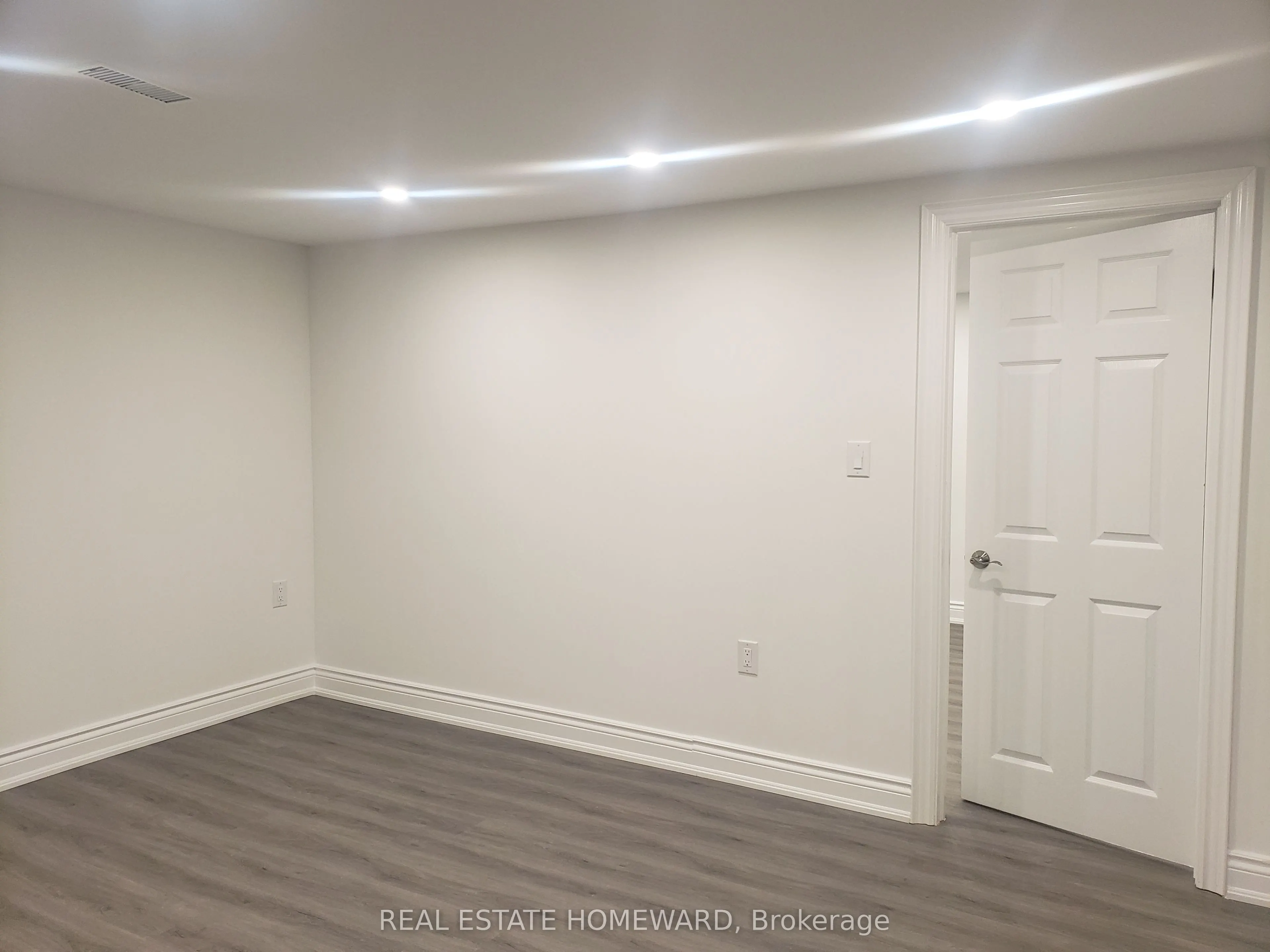 932 Elgin Street, #Lower