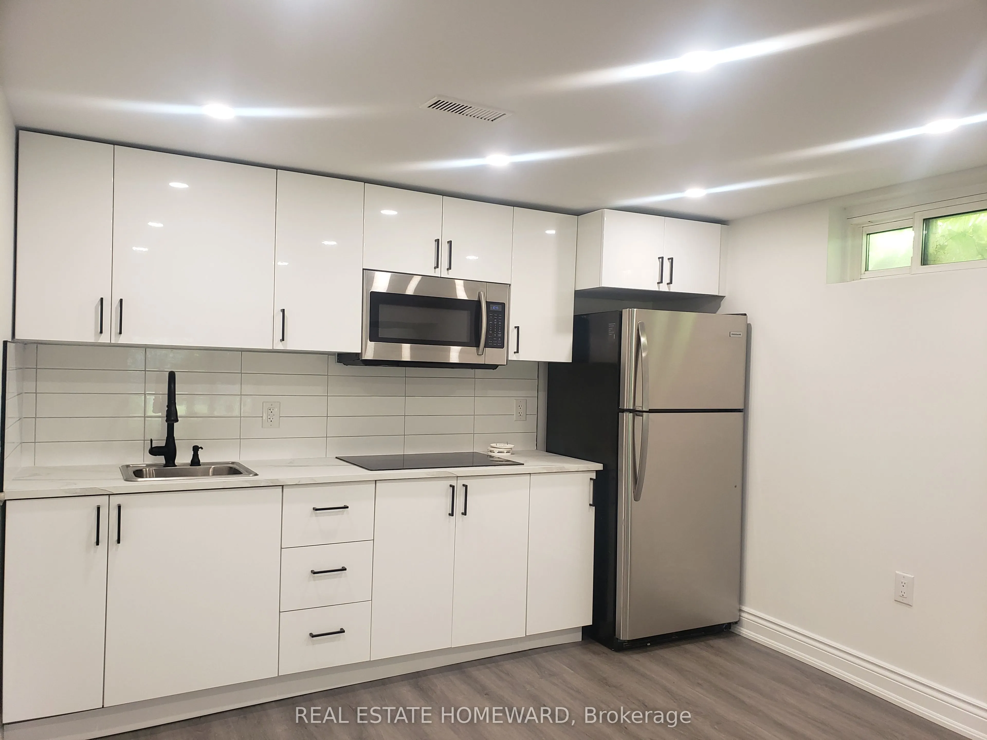 932 Elgin Street, #Lower