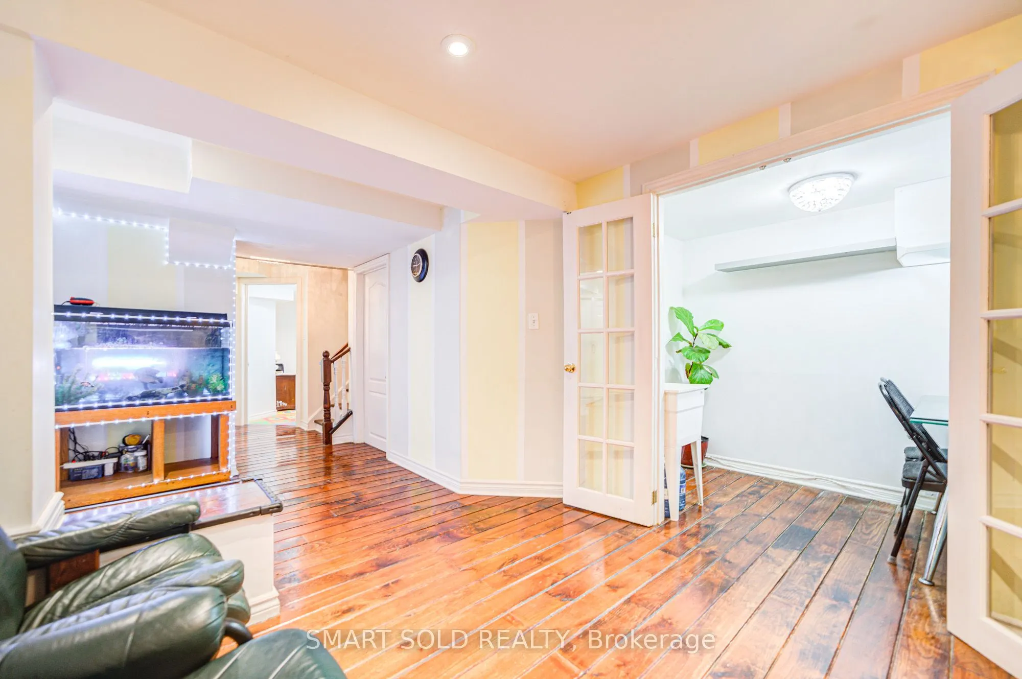 40 Tuscana Boulevard