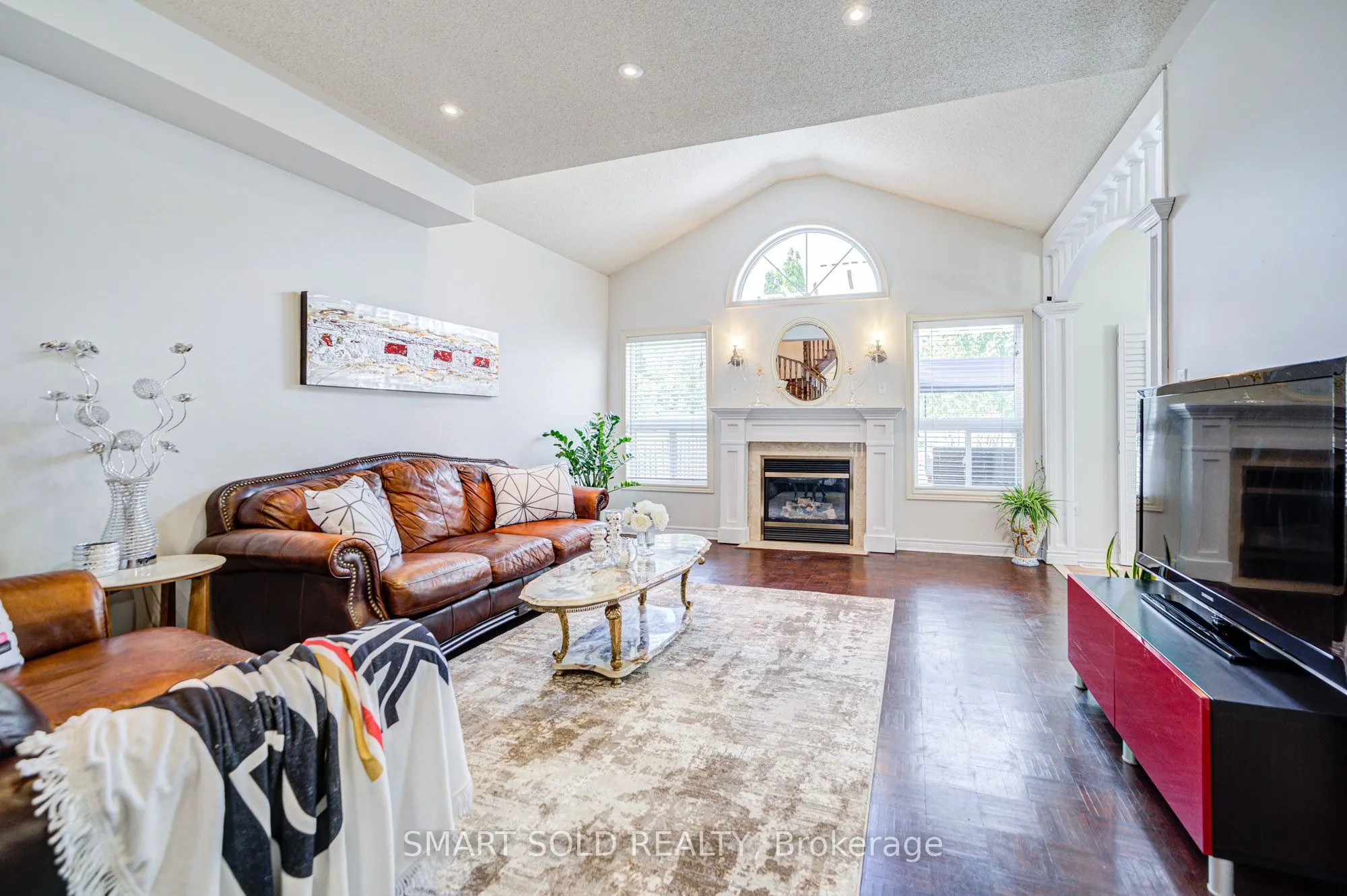 40 Tuscana Boulevard