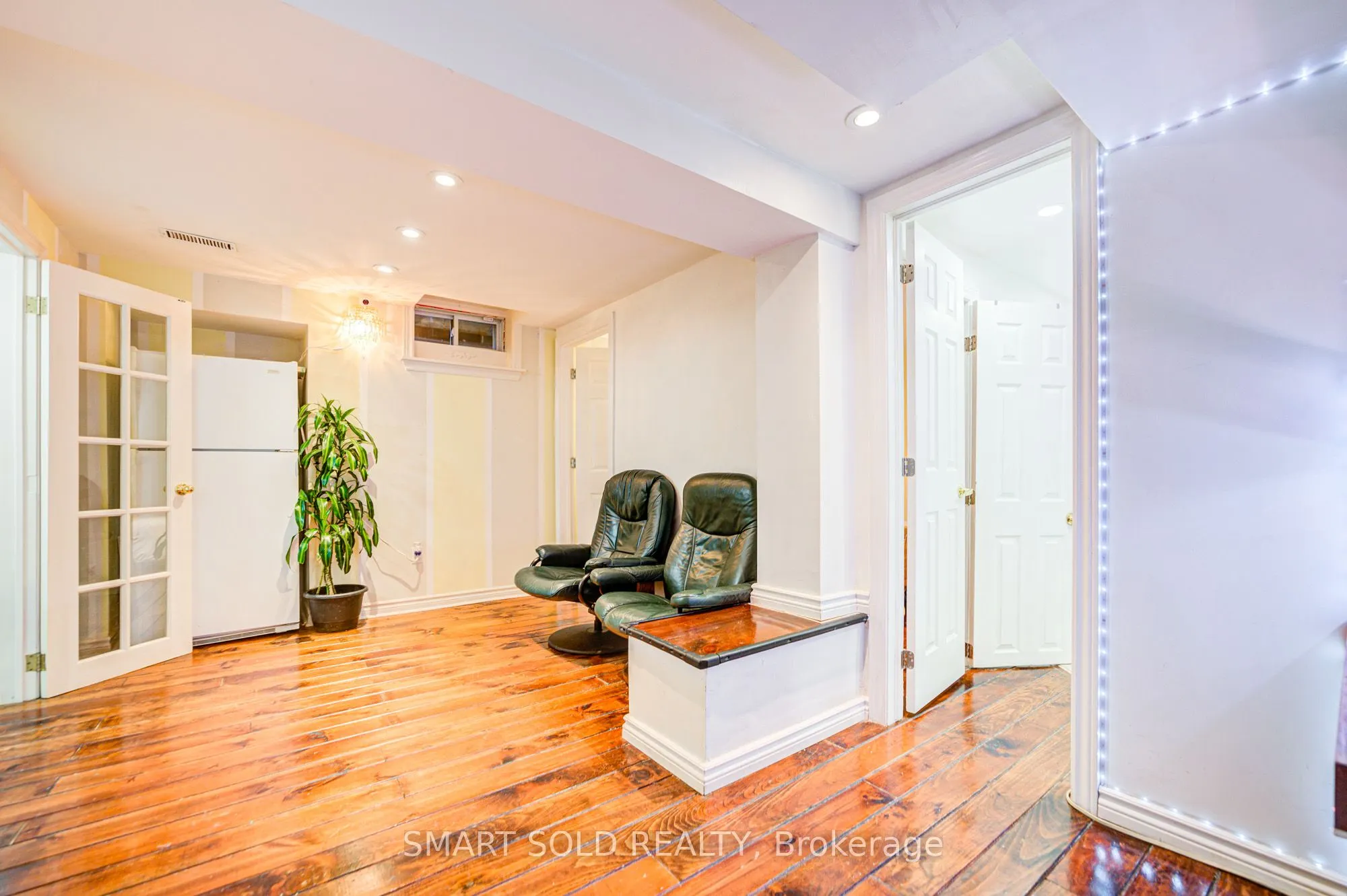 40 Tuscana Boulevard