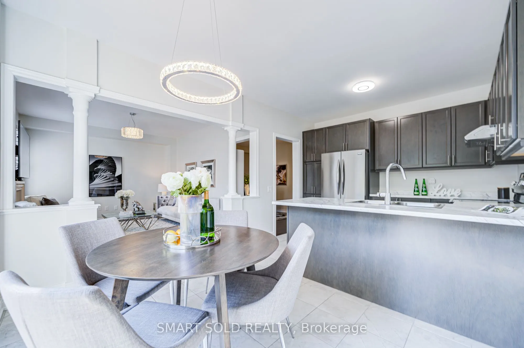 713 Prest Way