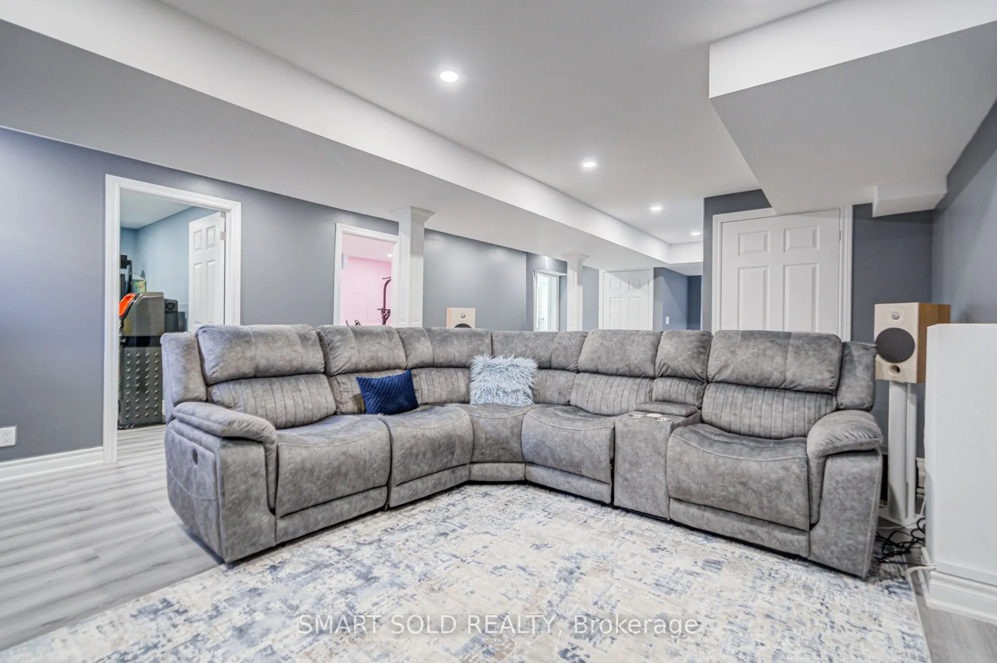 713 Prest Way