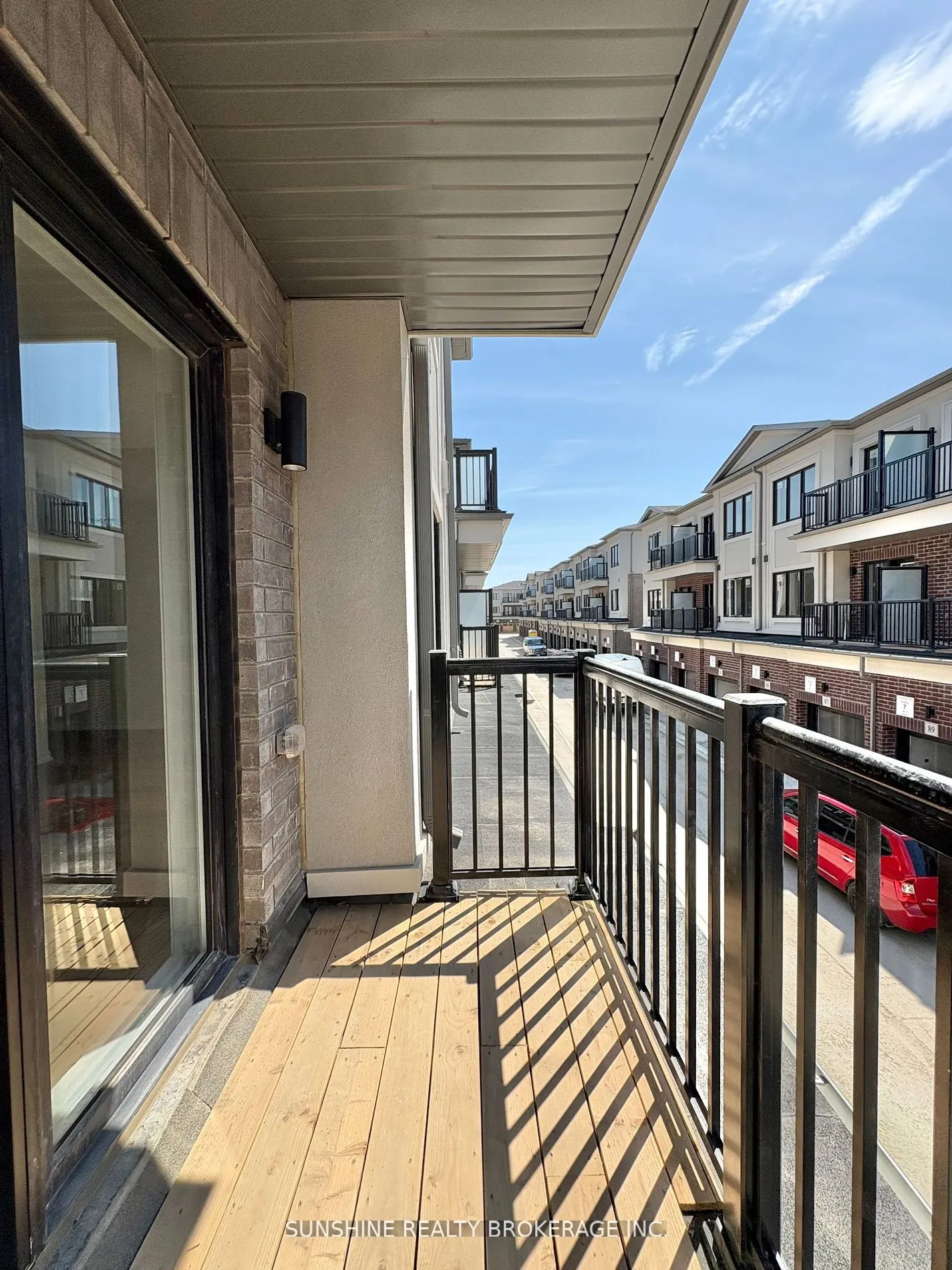 94 Matawin Lane, #0021BLK3