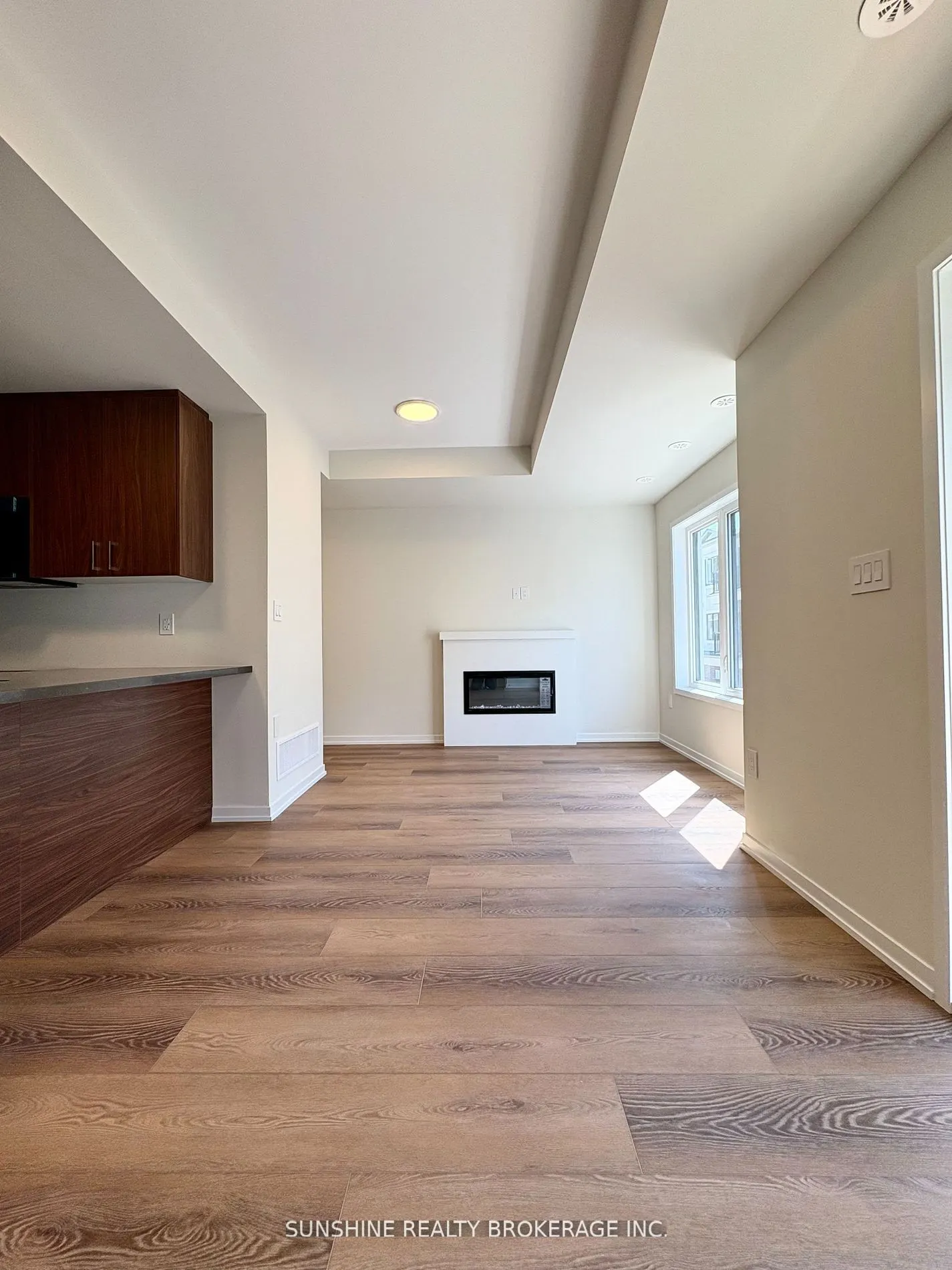 94 Matawin Lane, #0021BLK3