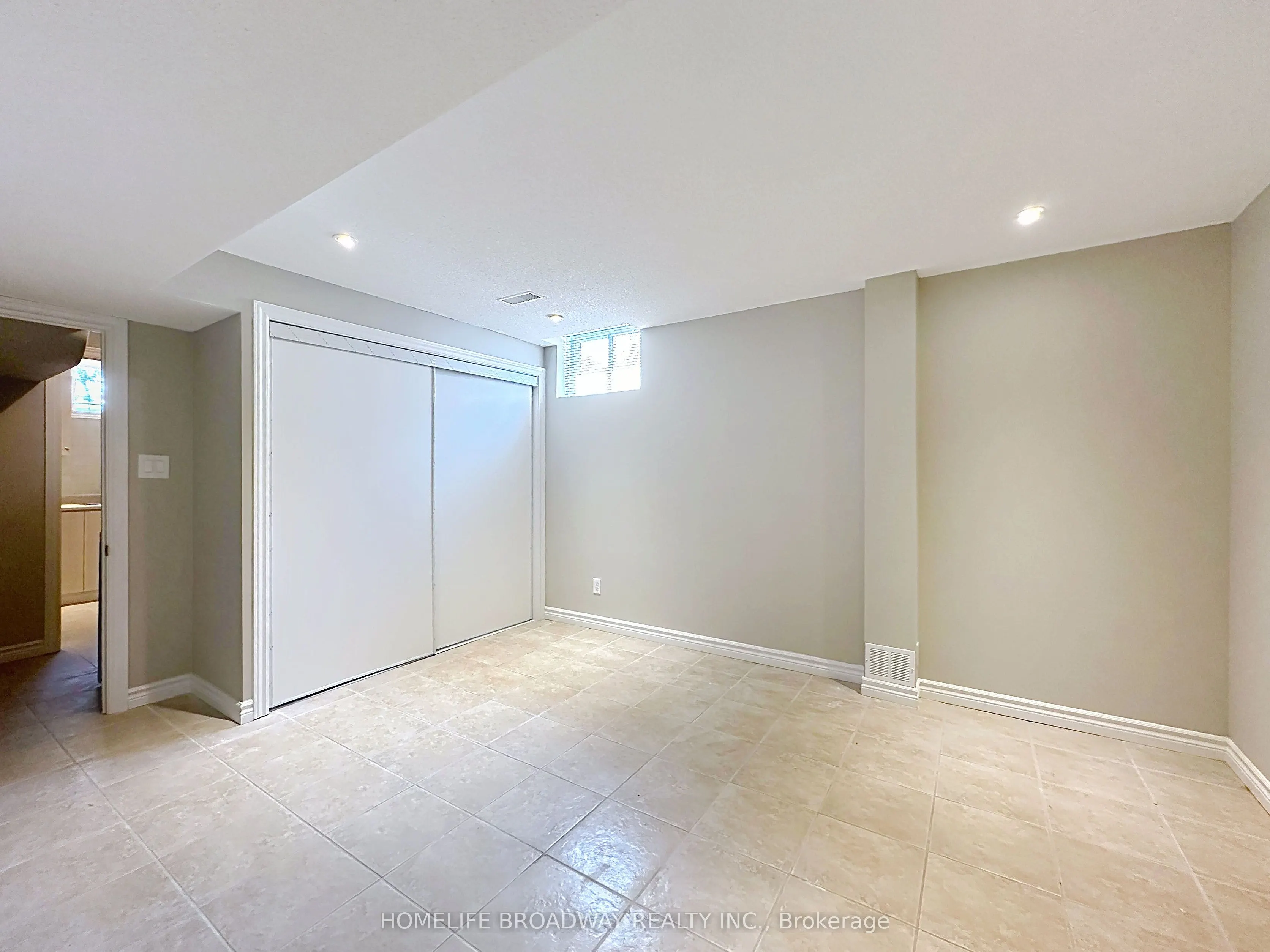 1 Hearthstone Crescent