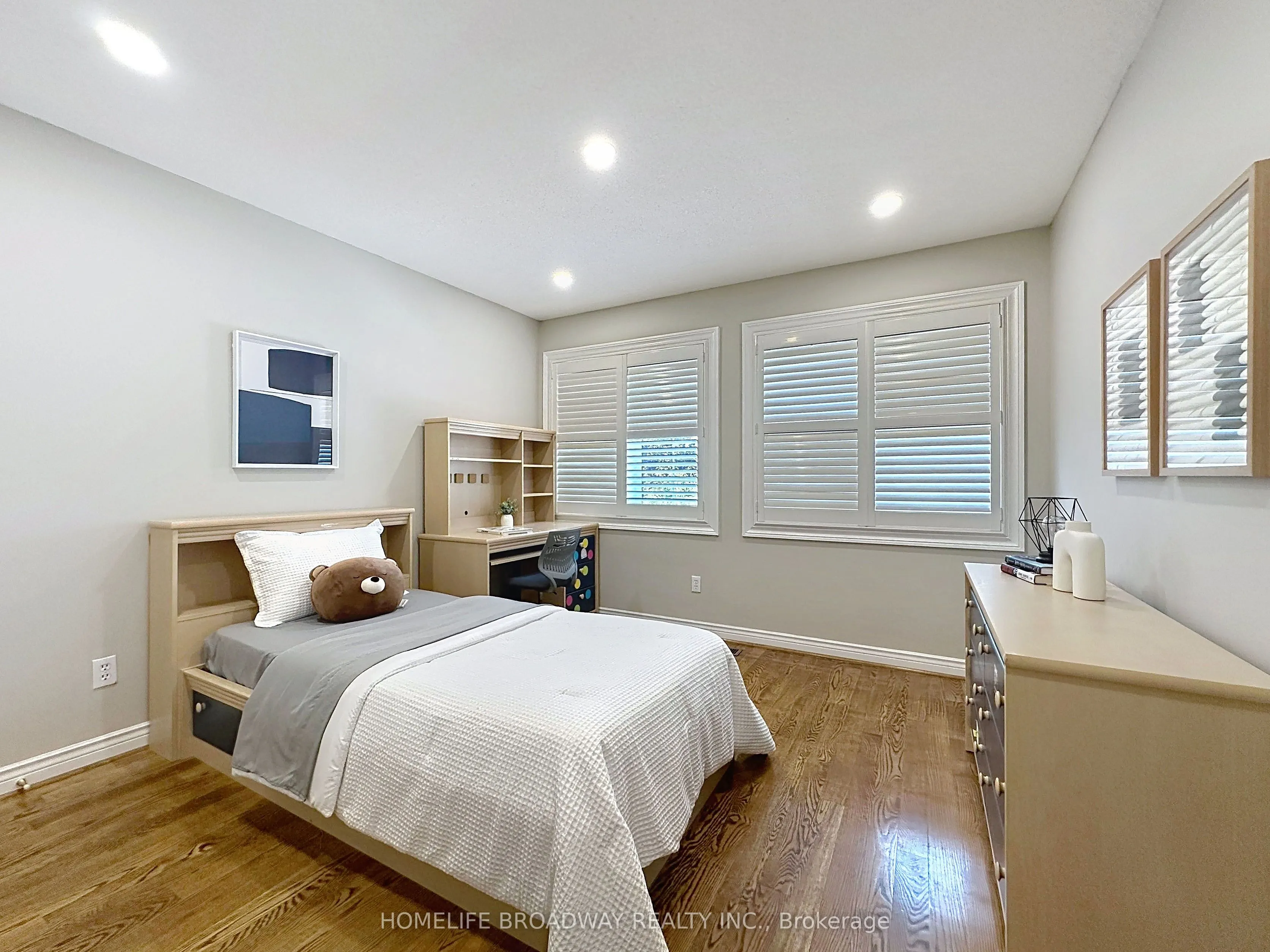 1 Hearthstone Crescent