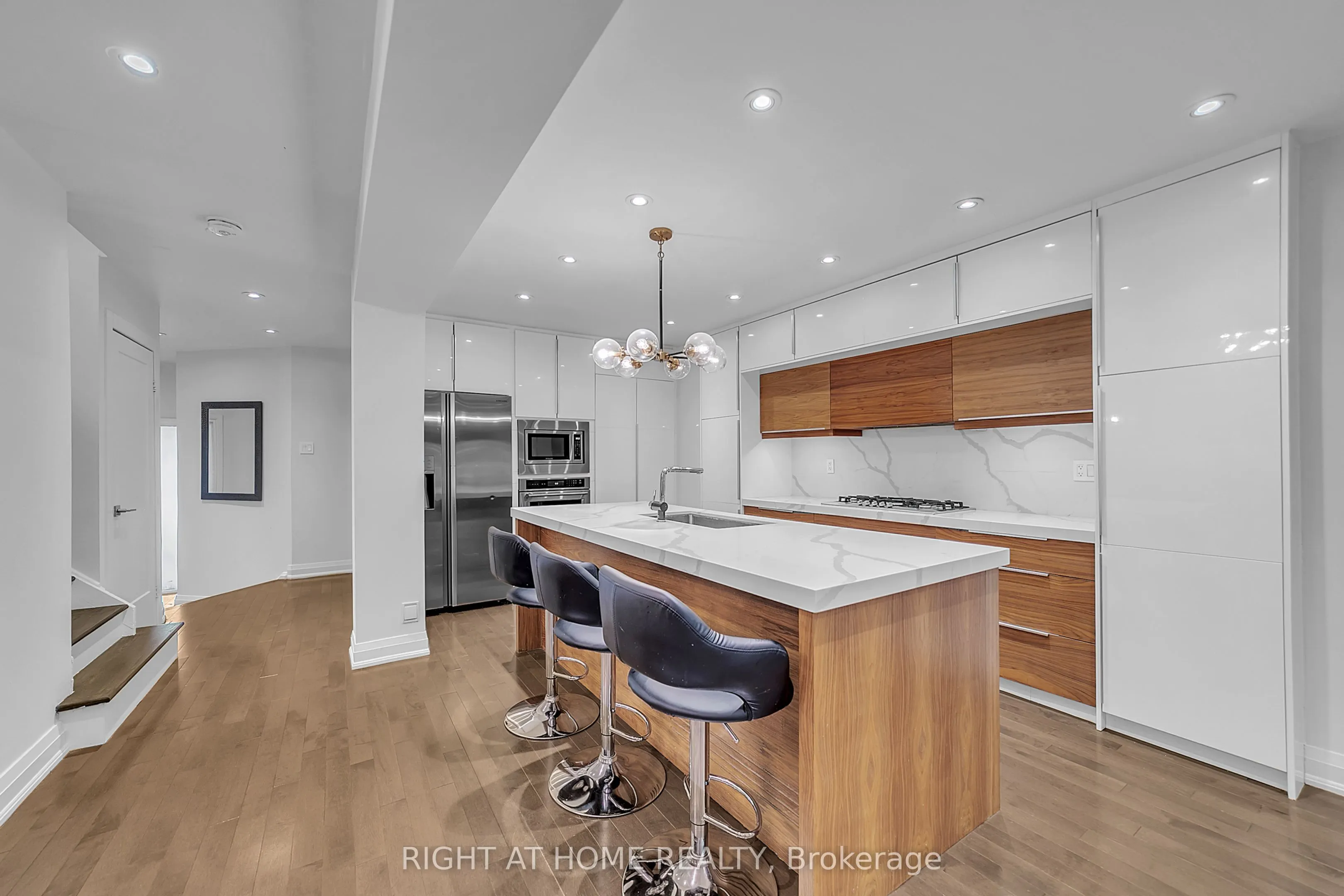 302 Mullen Drive