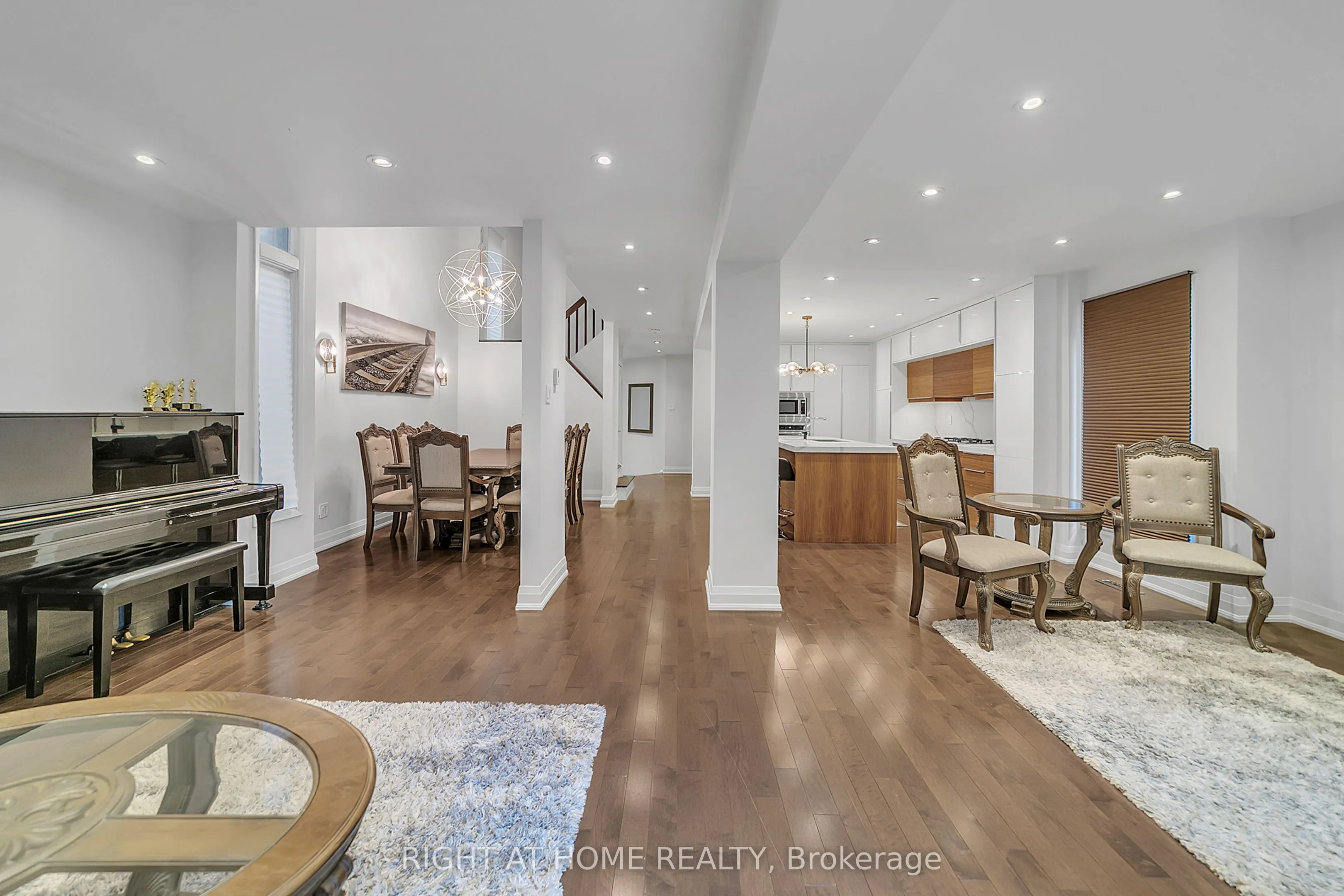302 Mullen Drive