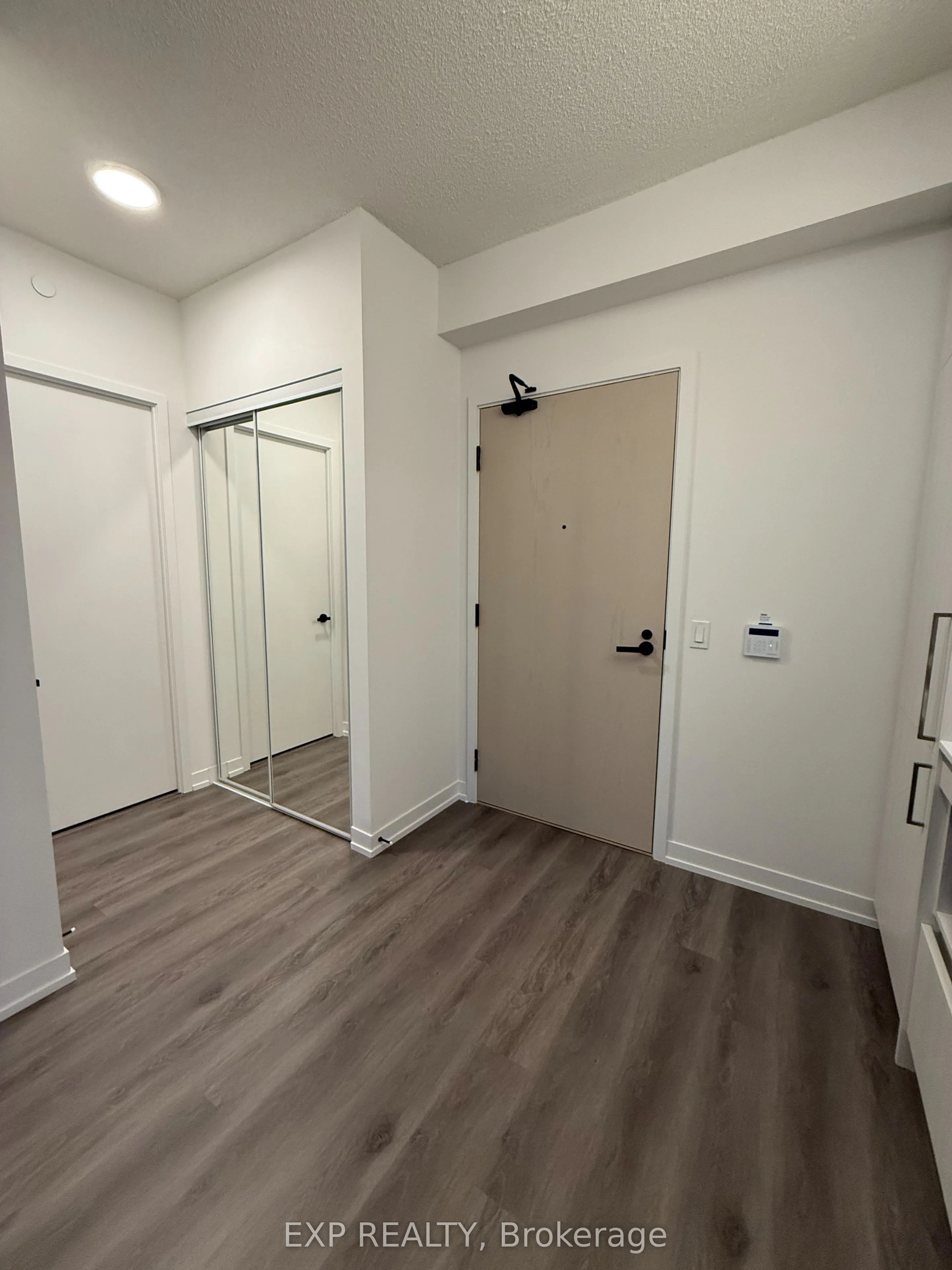 225 Commerce Street, #6011