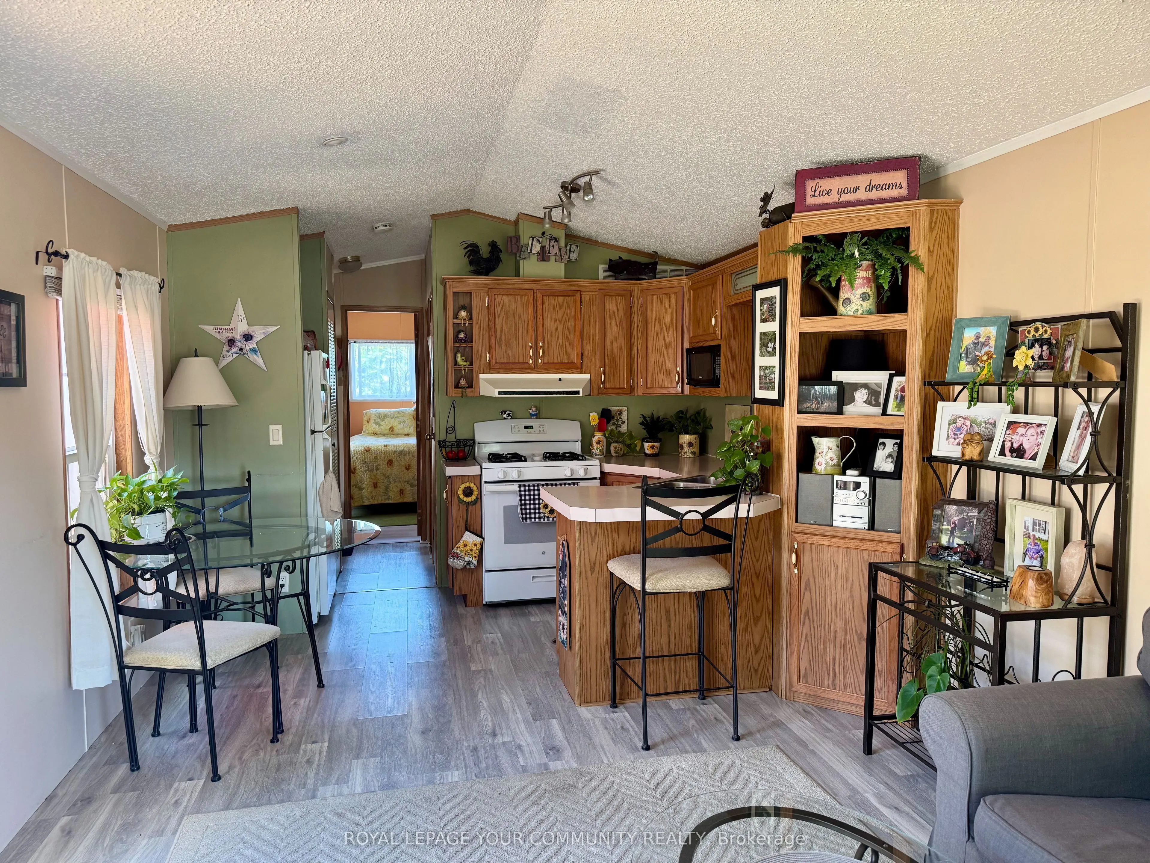 285 Crydermans Side Road, #324