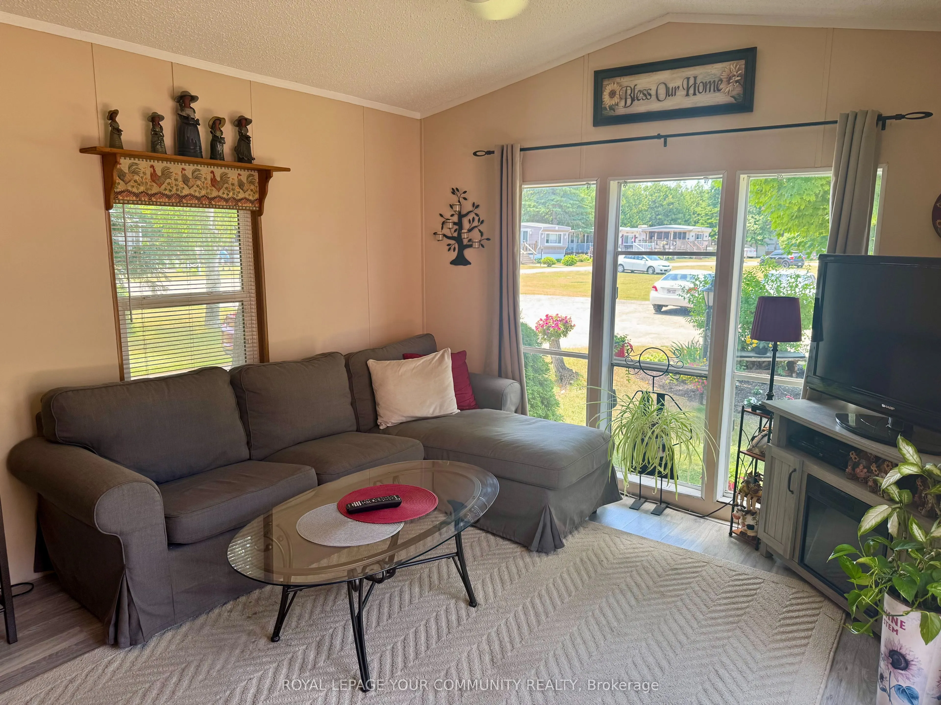 285 Crydermans Side Road, #324