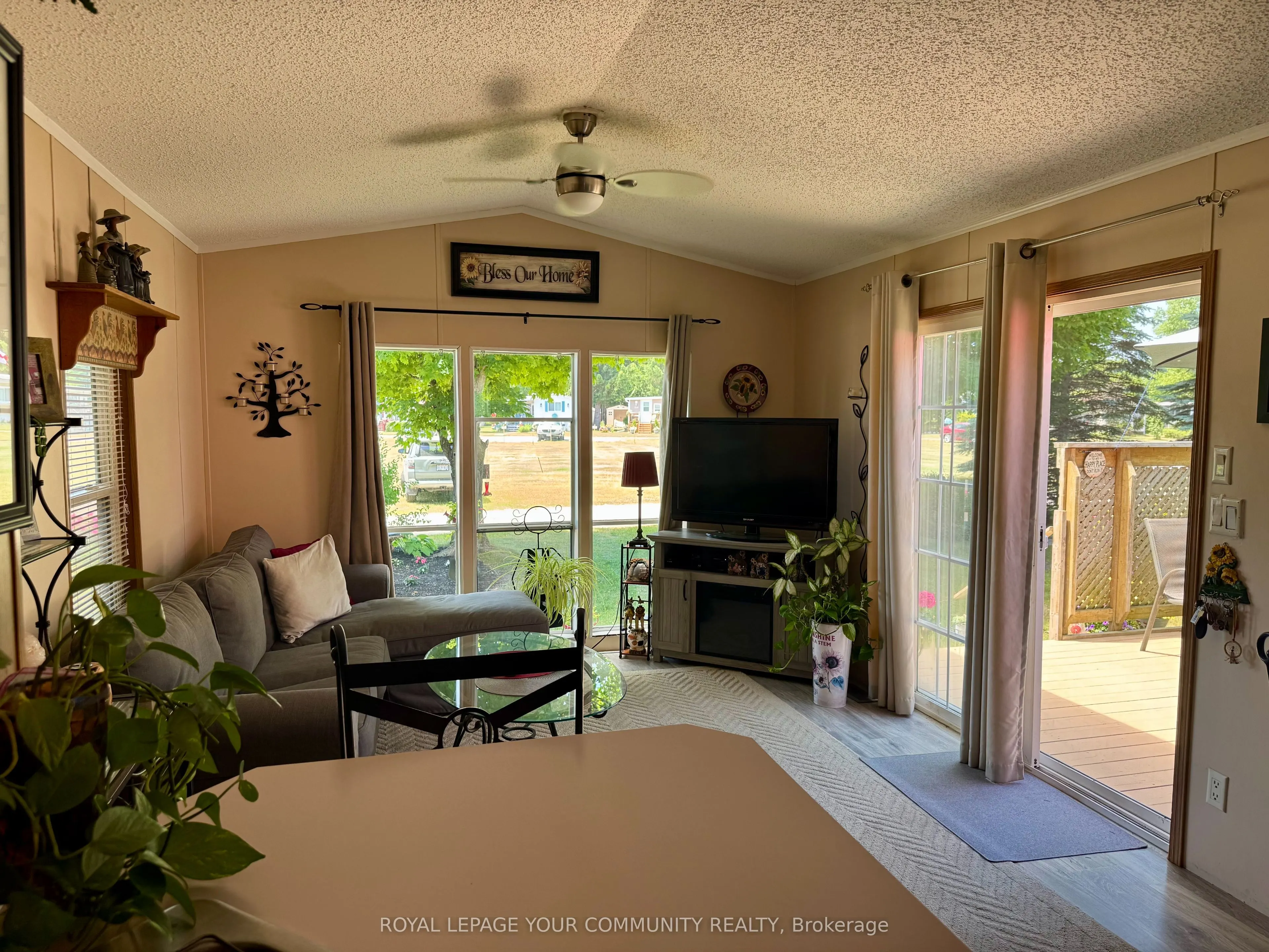 285 Crydermans Side Road, #324