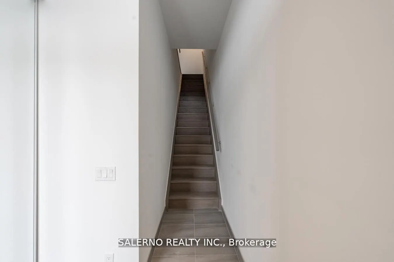 7 Buttermill Avenue, #Th11