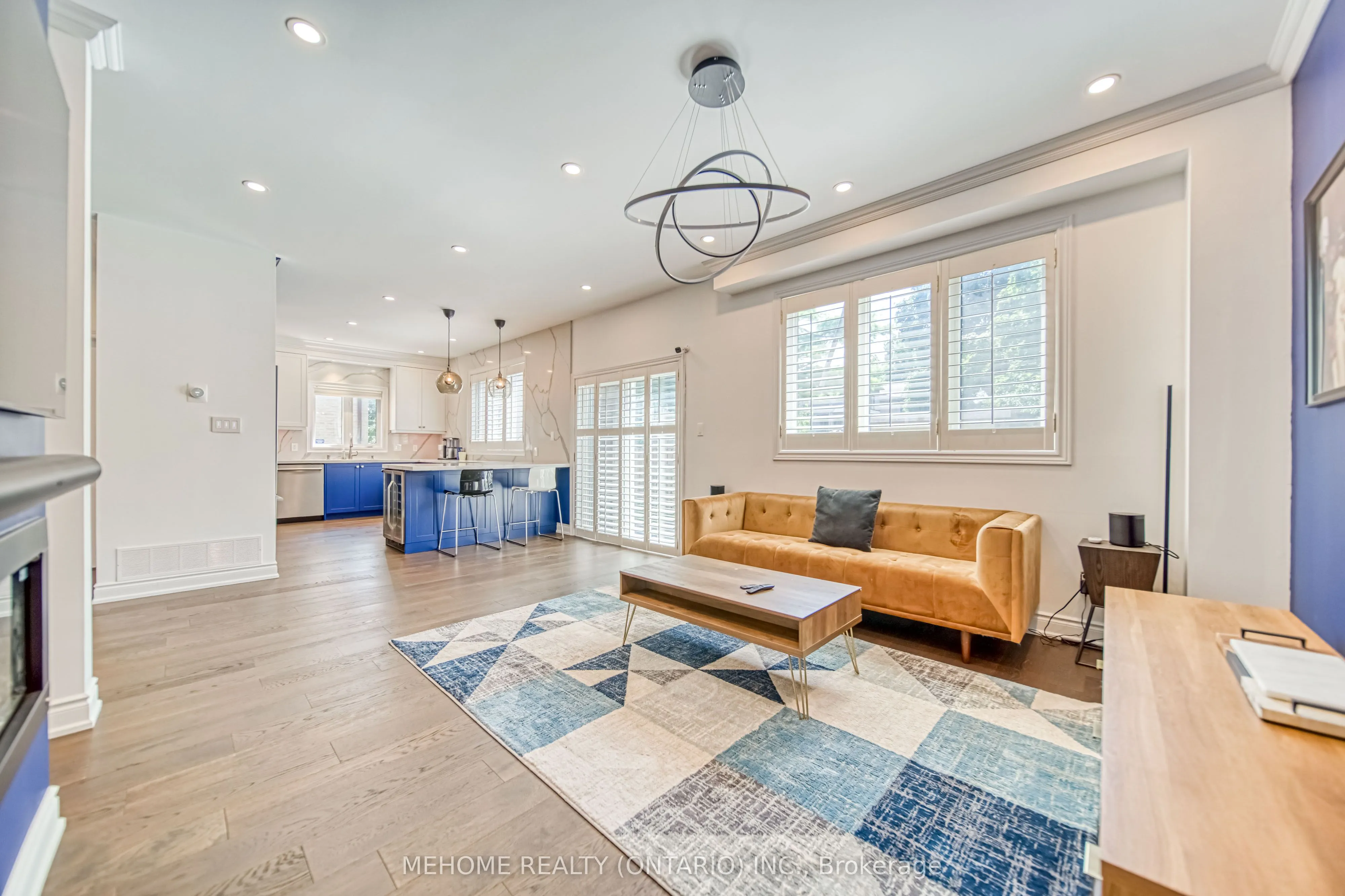 98 Leyburn Avenue, #MAIN