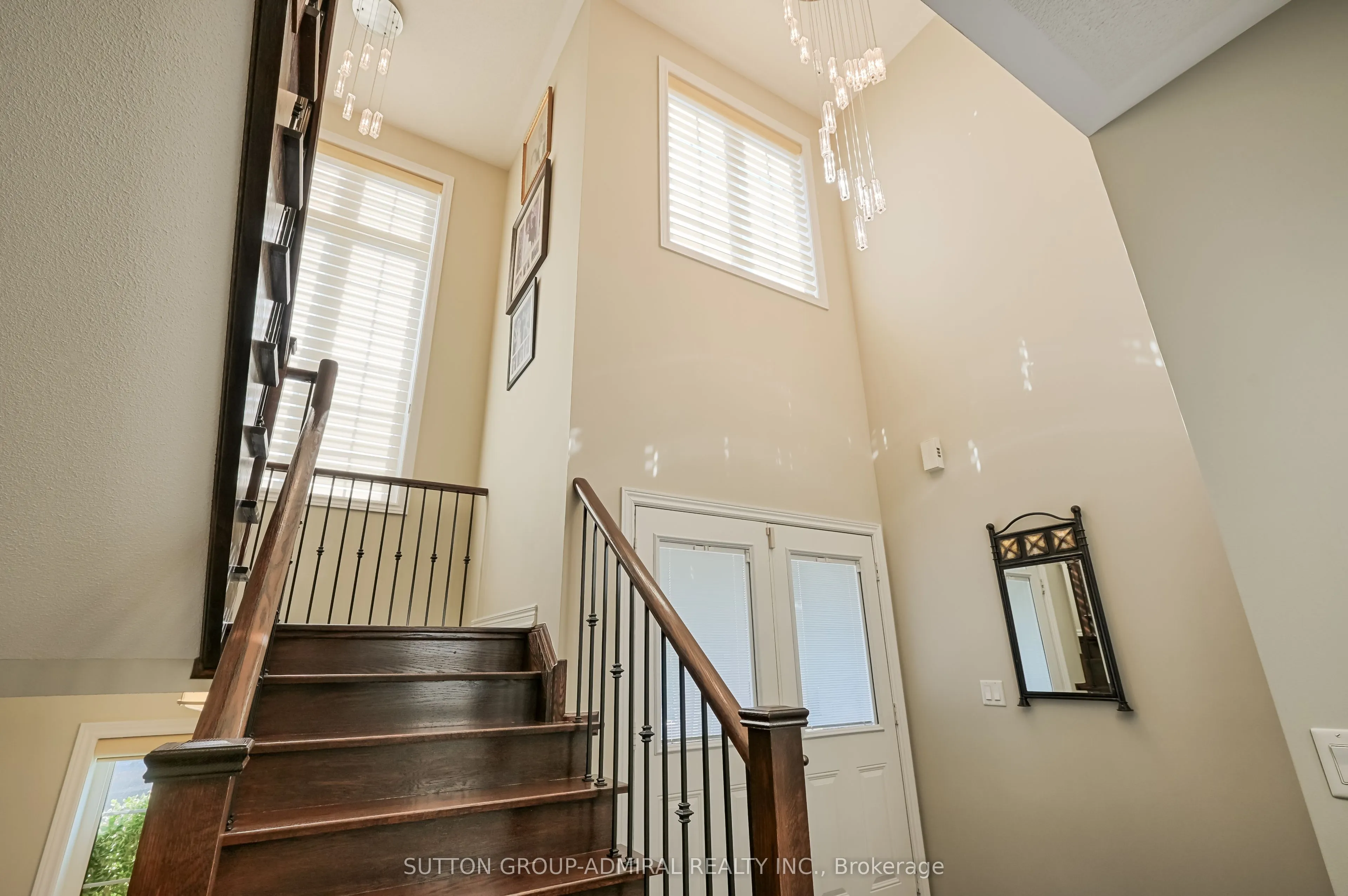 48 Terme Avenue