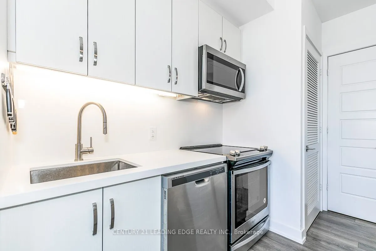 303 Broward Way, #97
