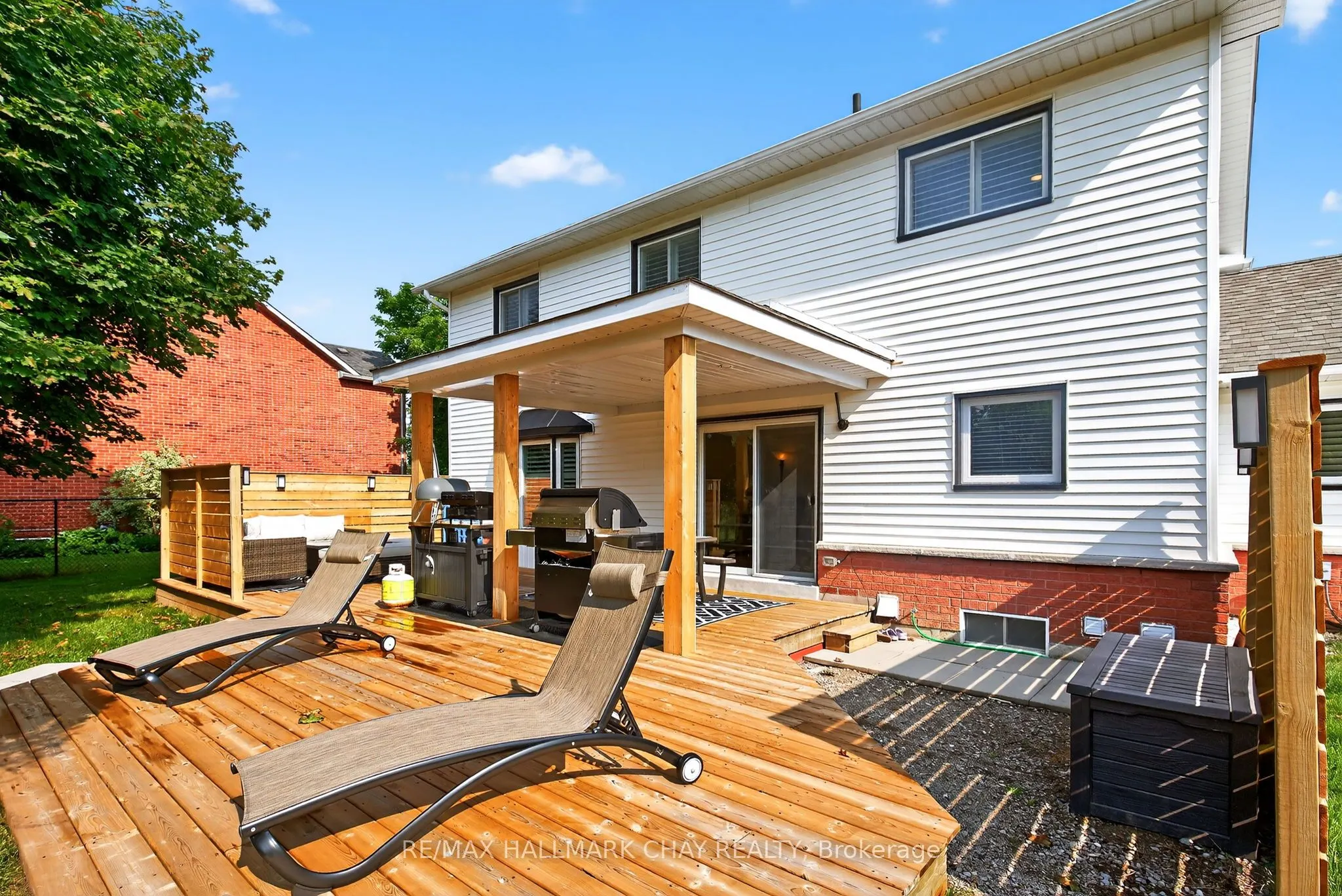 2731 Shering Crescent