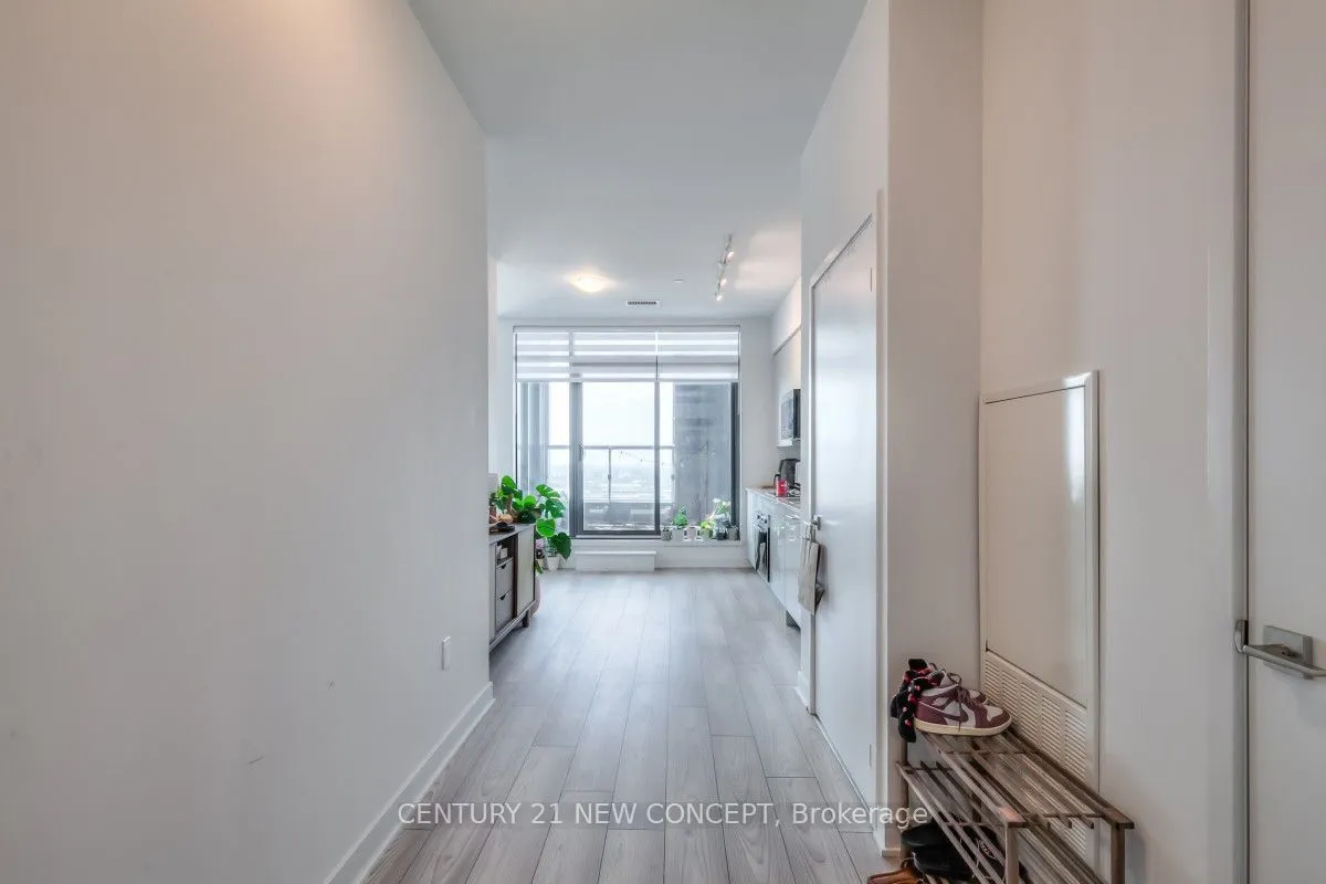2920 Highway 7 Road, #3301