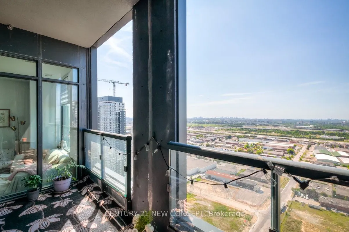2920 Highway 7 Road, #3301