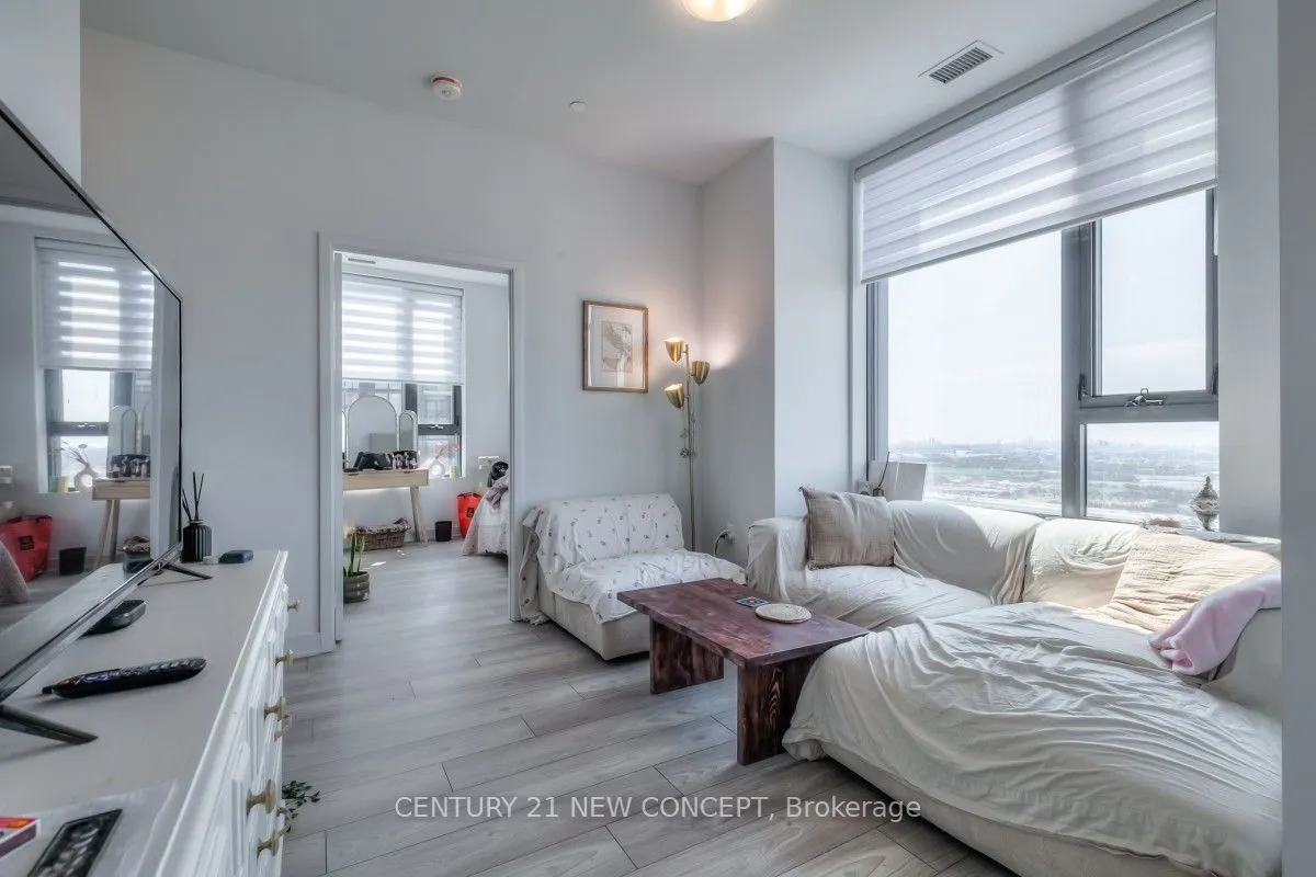 2920 Highway 7 Road, #3301