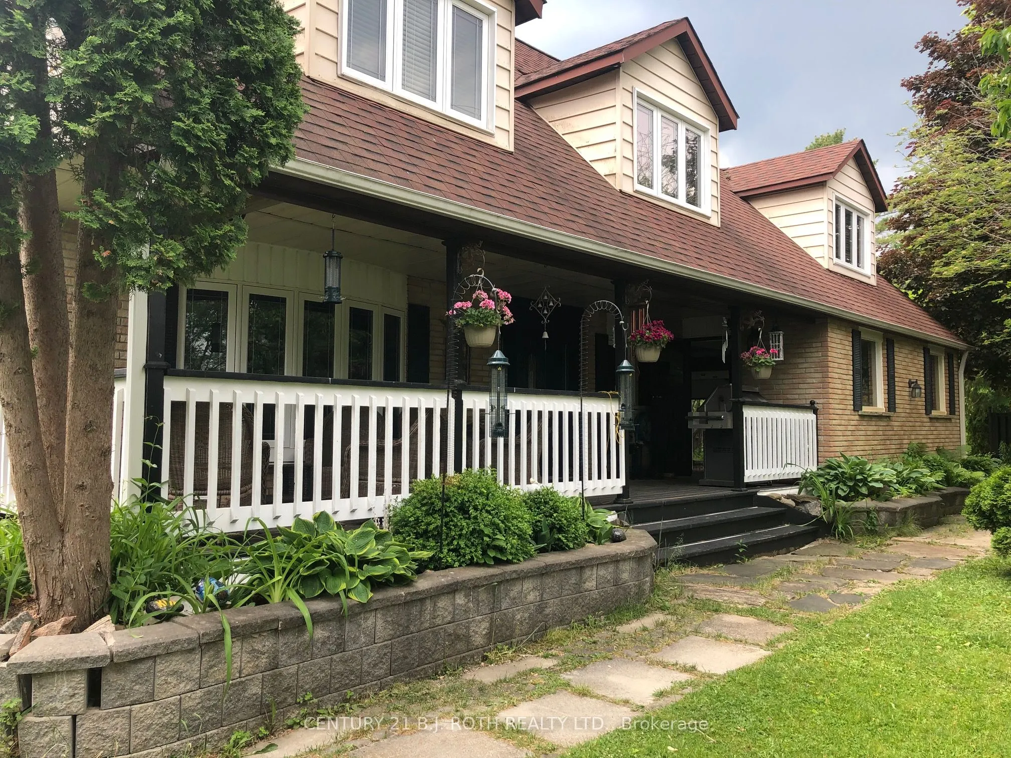 1711 South Porcupine Avenue, #2