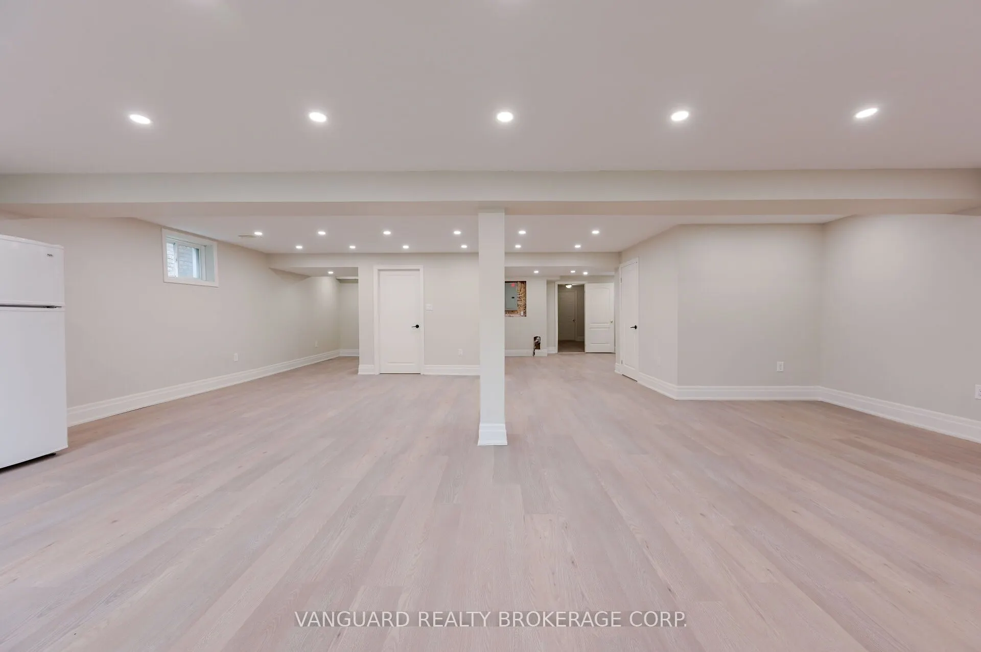 89 Saint Avenue
