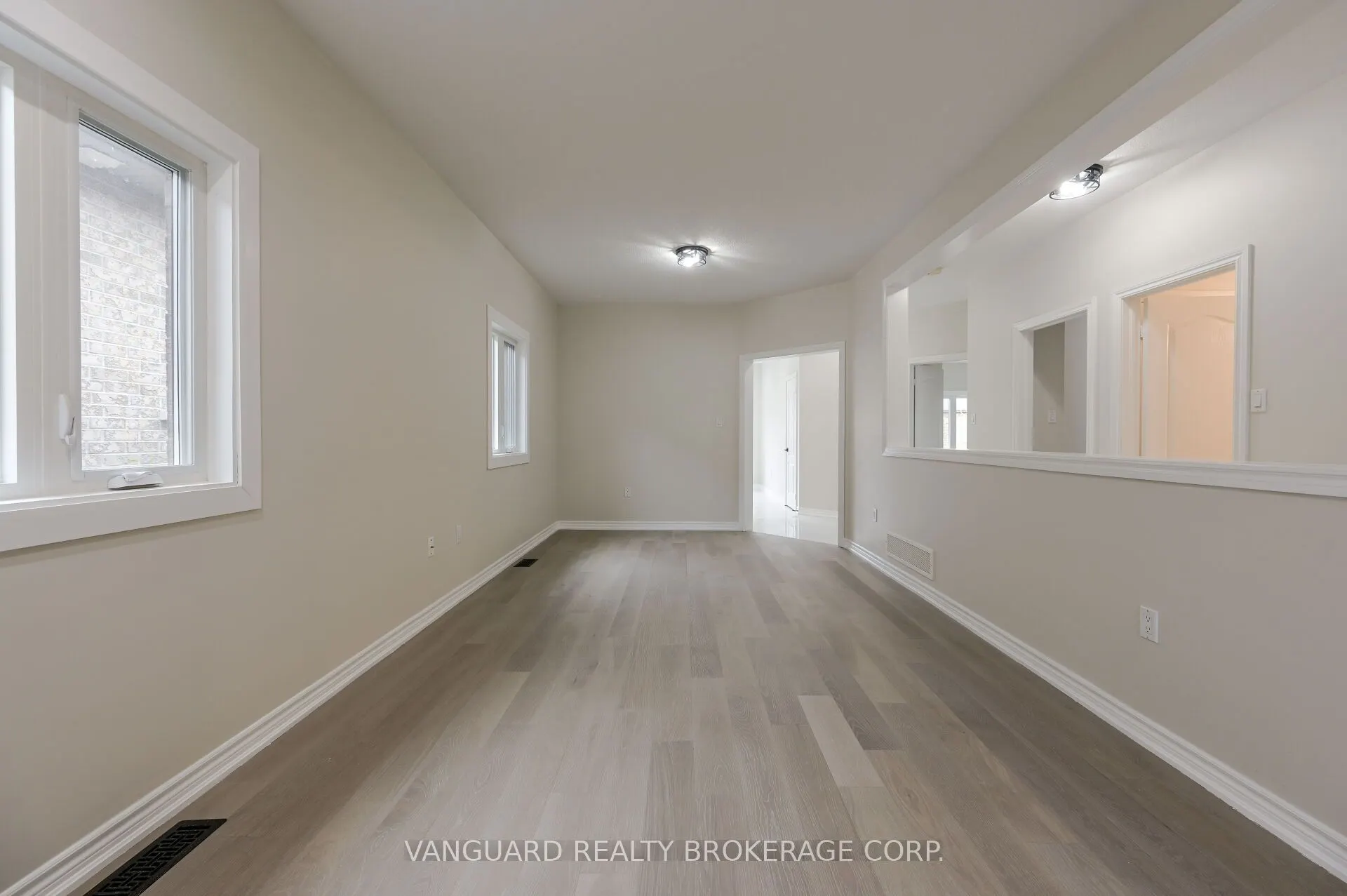 89 Saint Avenue