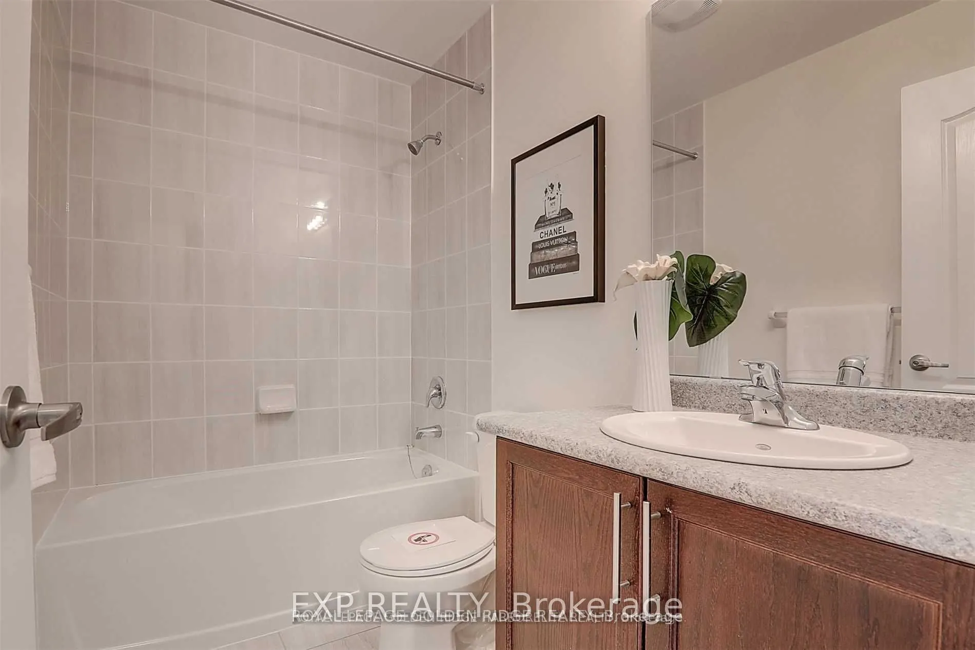 275 Bloomington Road W