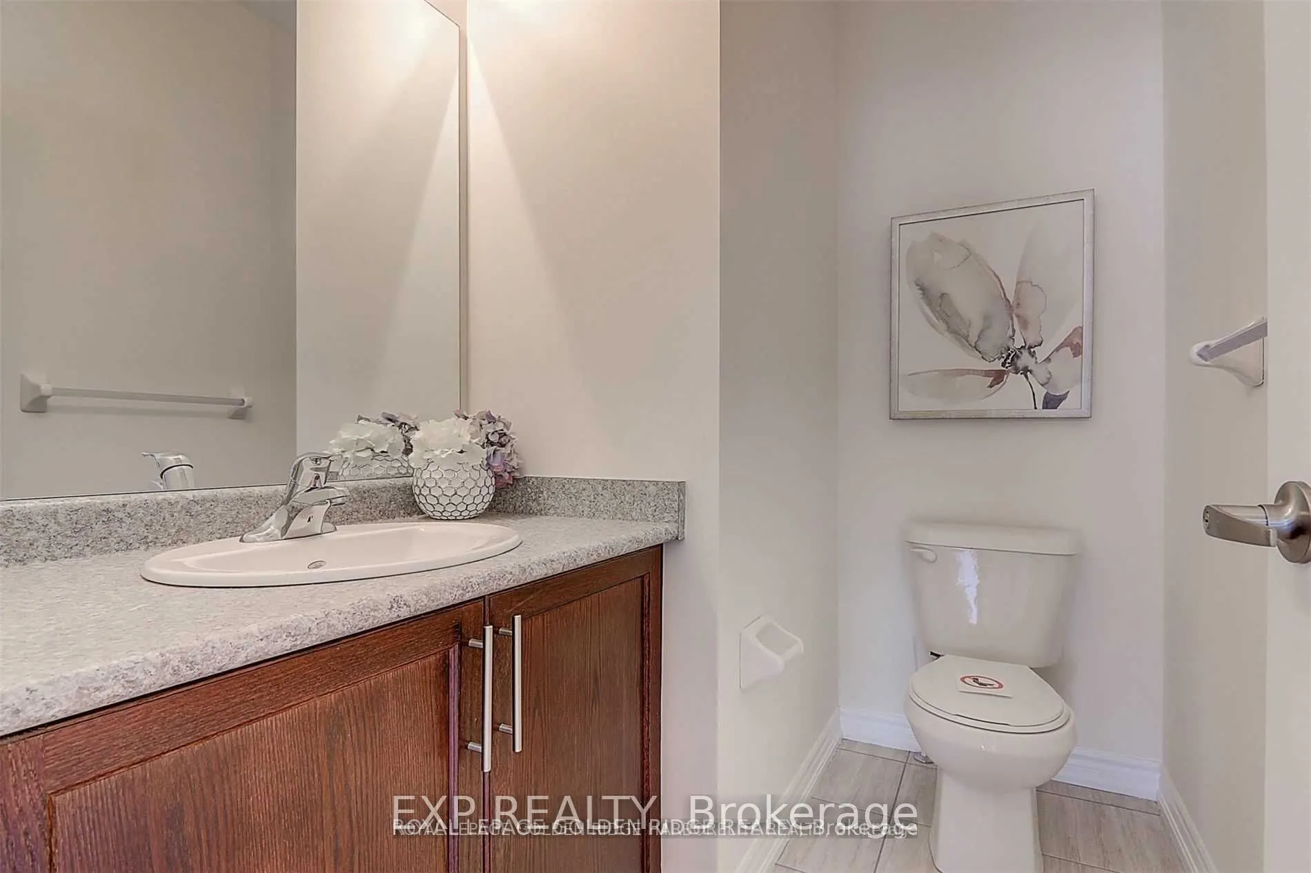 275 Bloomington Road W