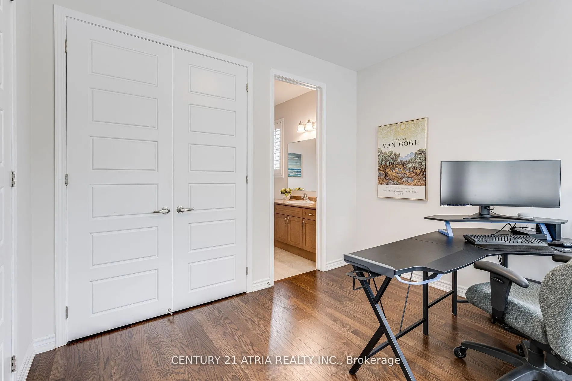 122 Degraaf Crescent