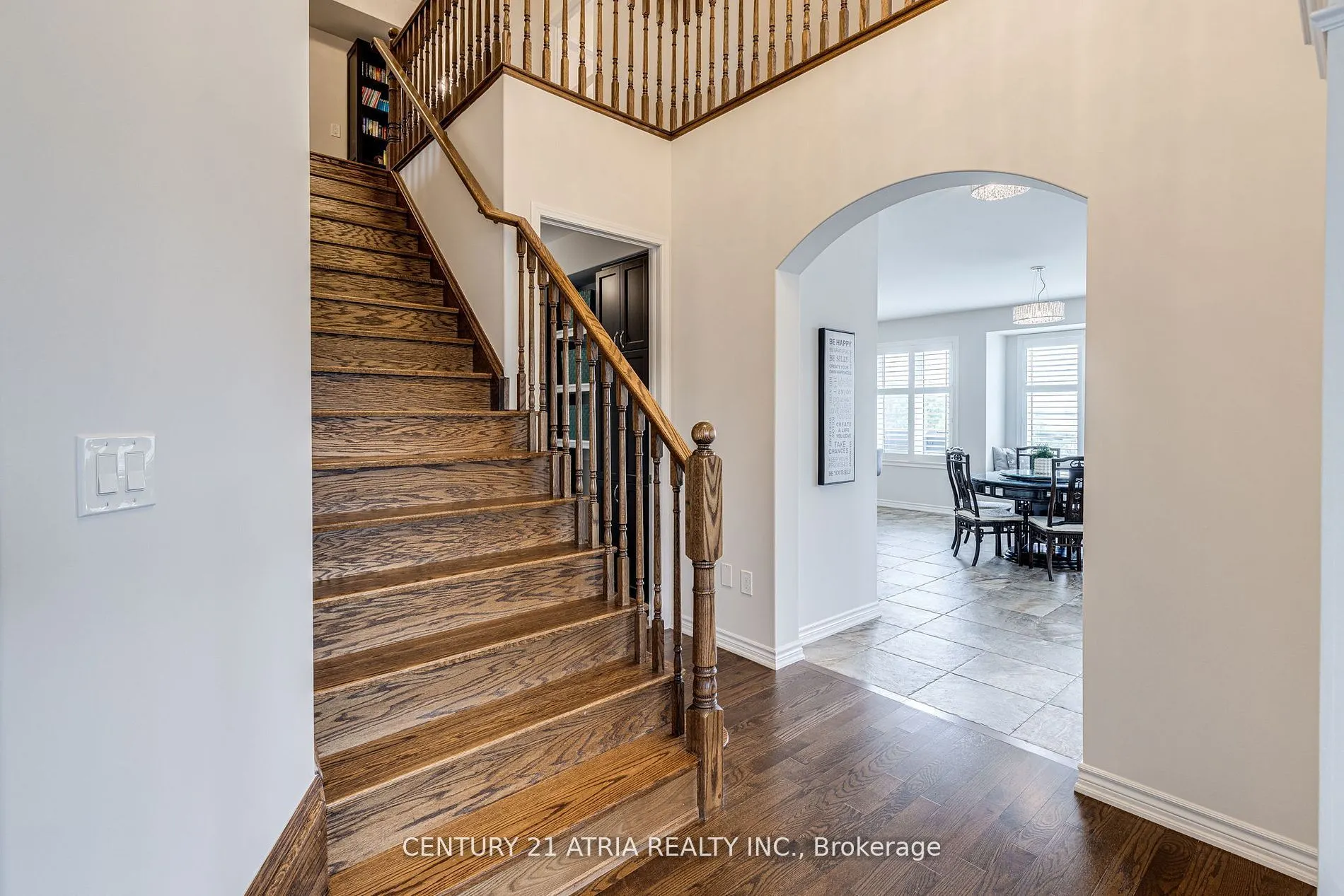 122 Degraaf Crescent