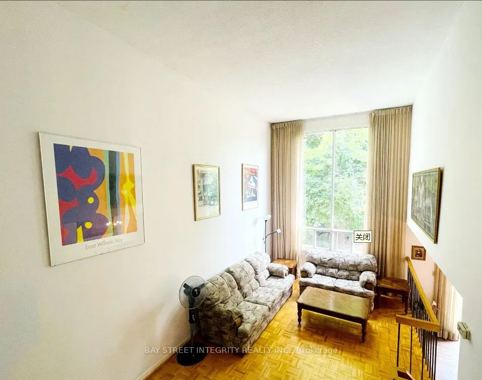 29 Snowshoe Crescent