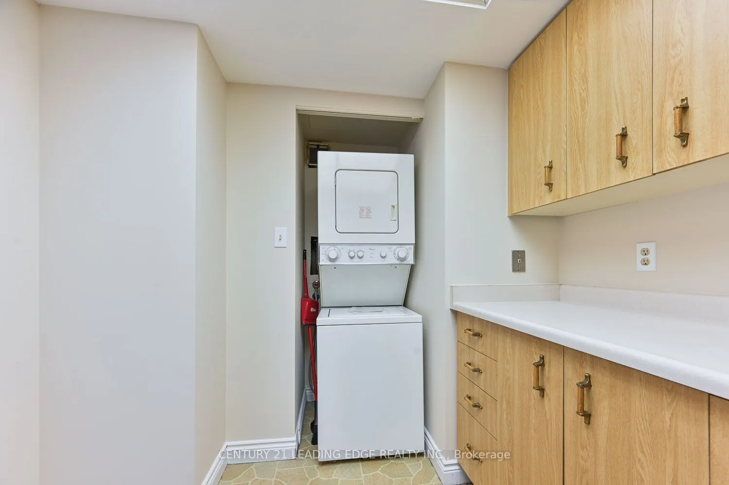 100 Anna Russell Way, #PH2