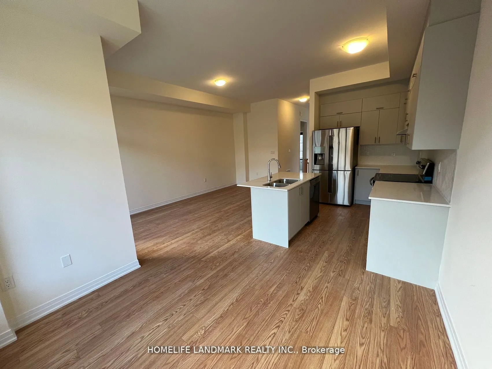 62 De La Roche Drive