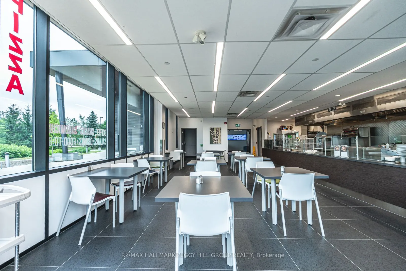 7325 Yonge Street, #1700