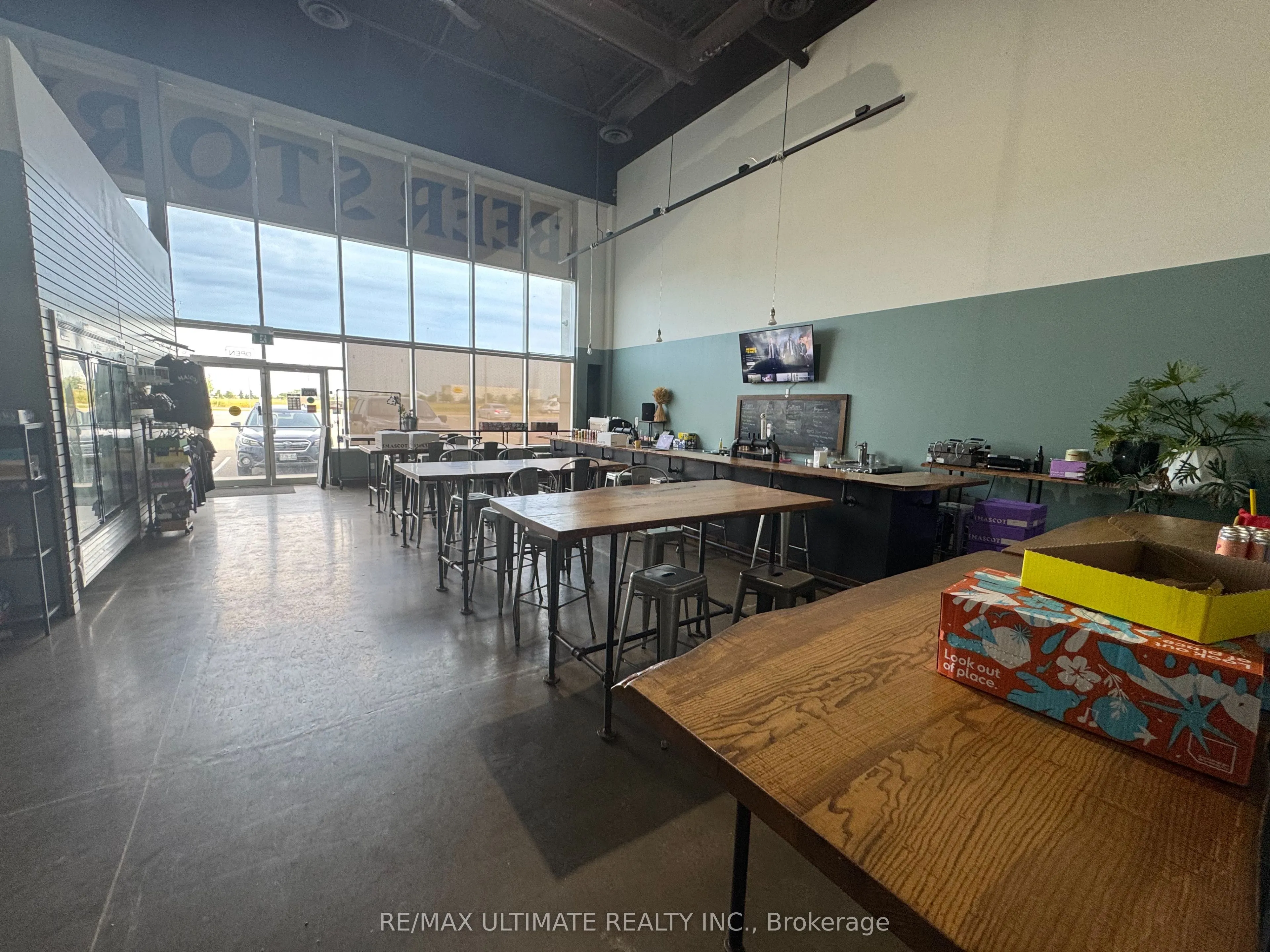 1033 Edgeley Boulevard, #3