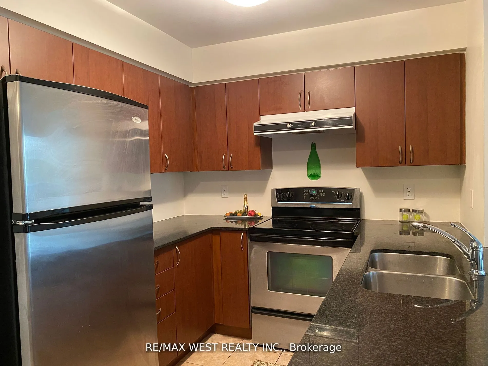7 North Park Road, #408