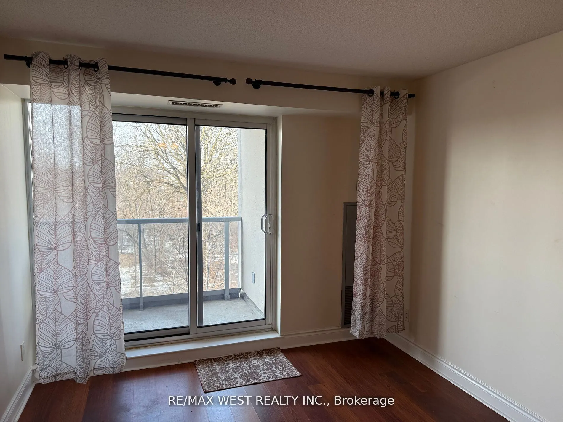 7 North Park Road, #408