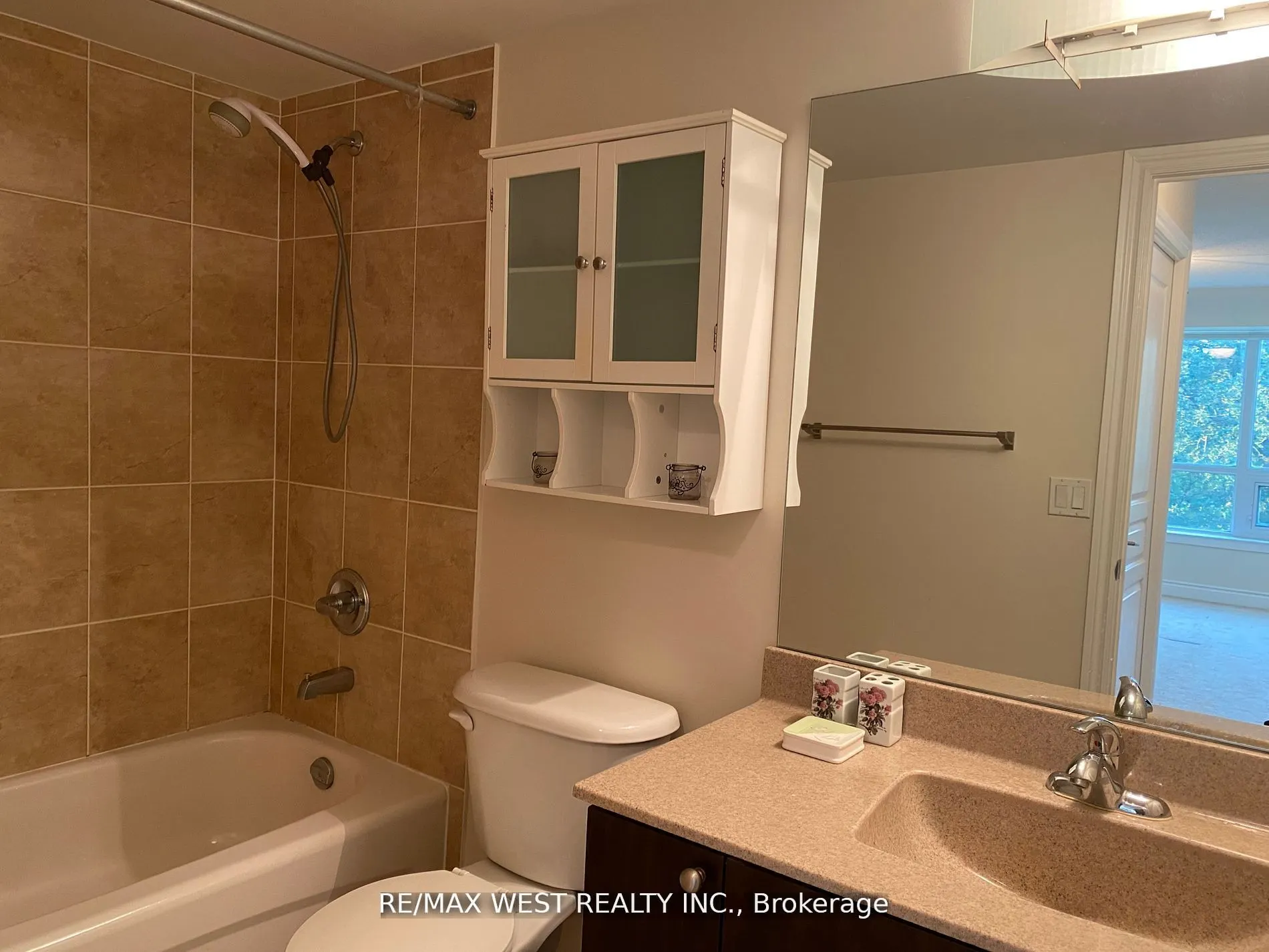 7 North Park Road, #408