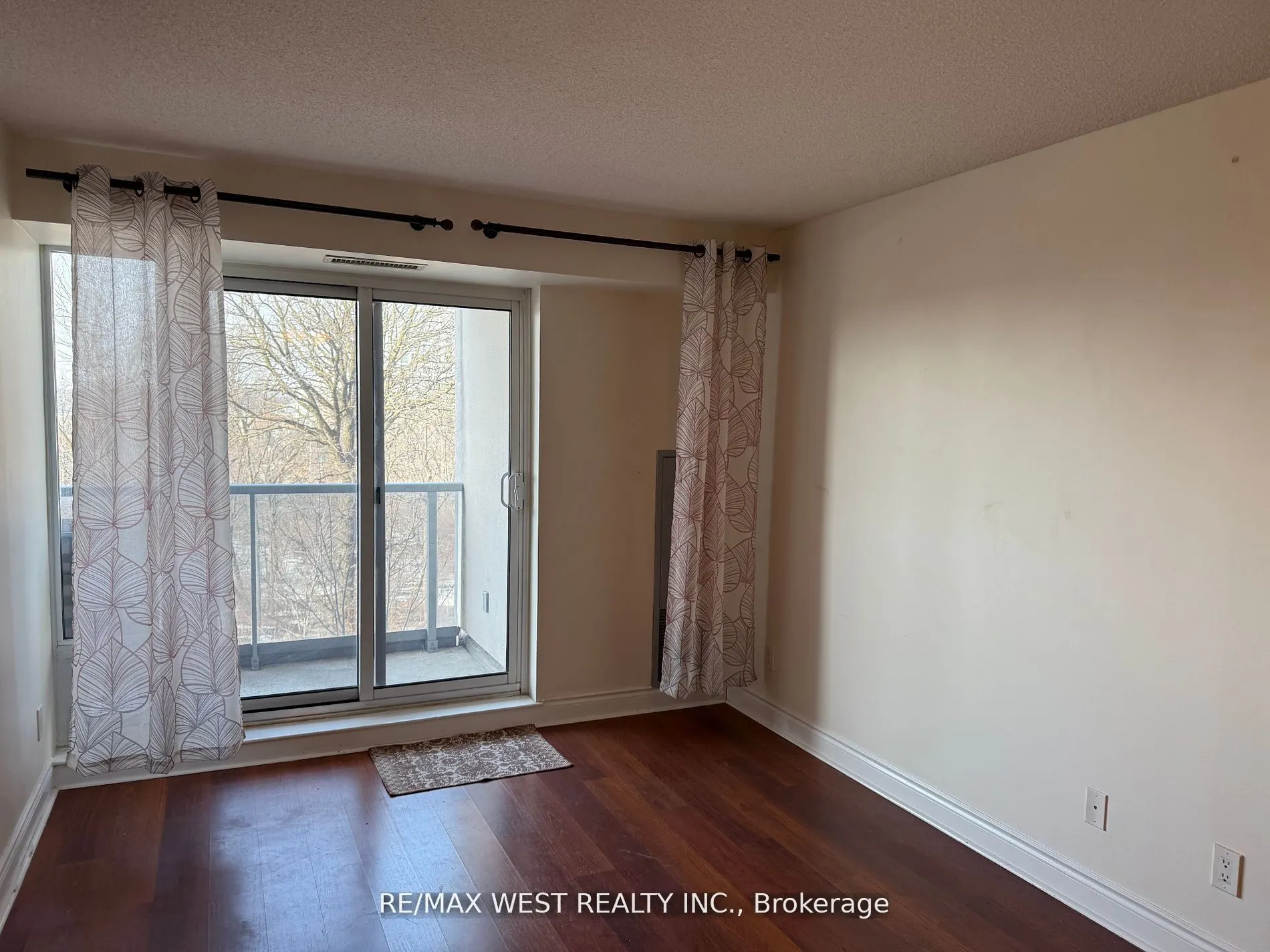 7 North Park Road, #408
