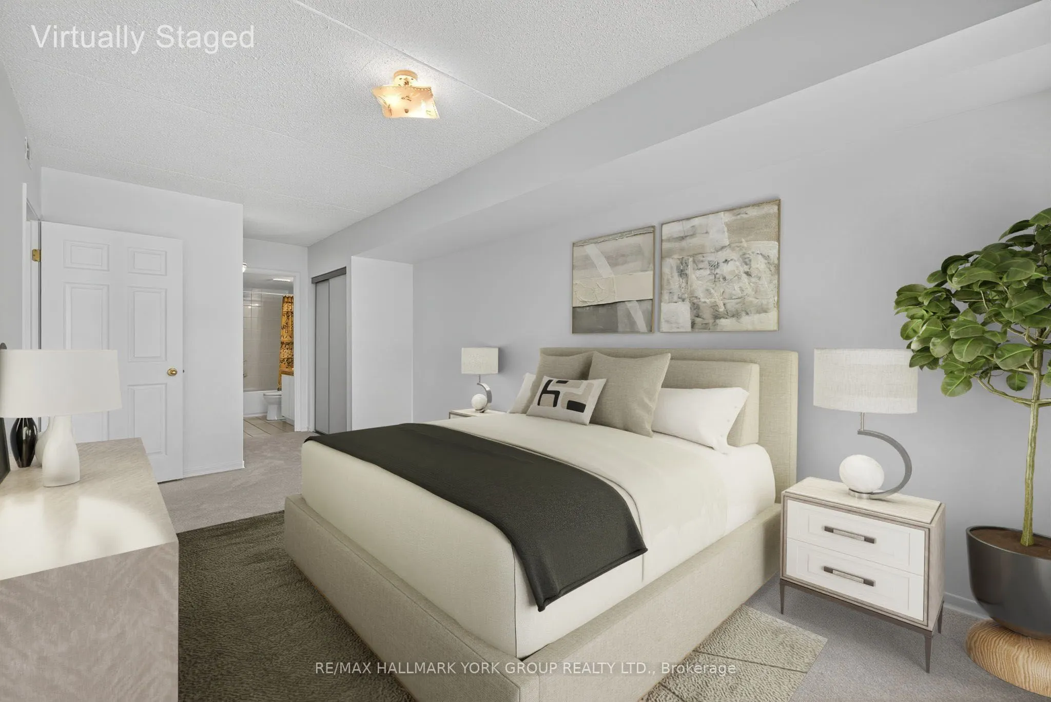 160 Wellington Street E, #210