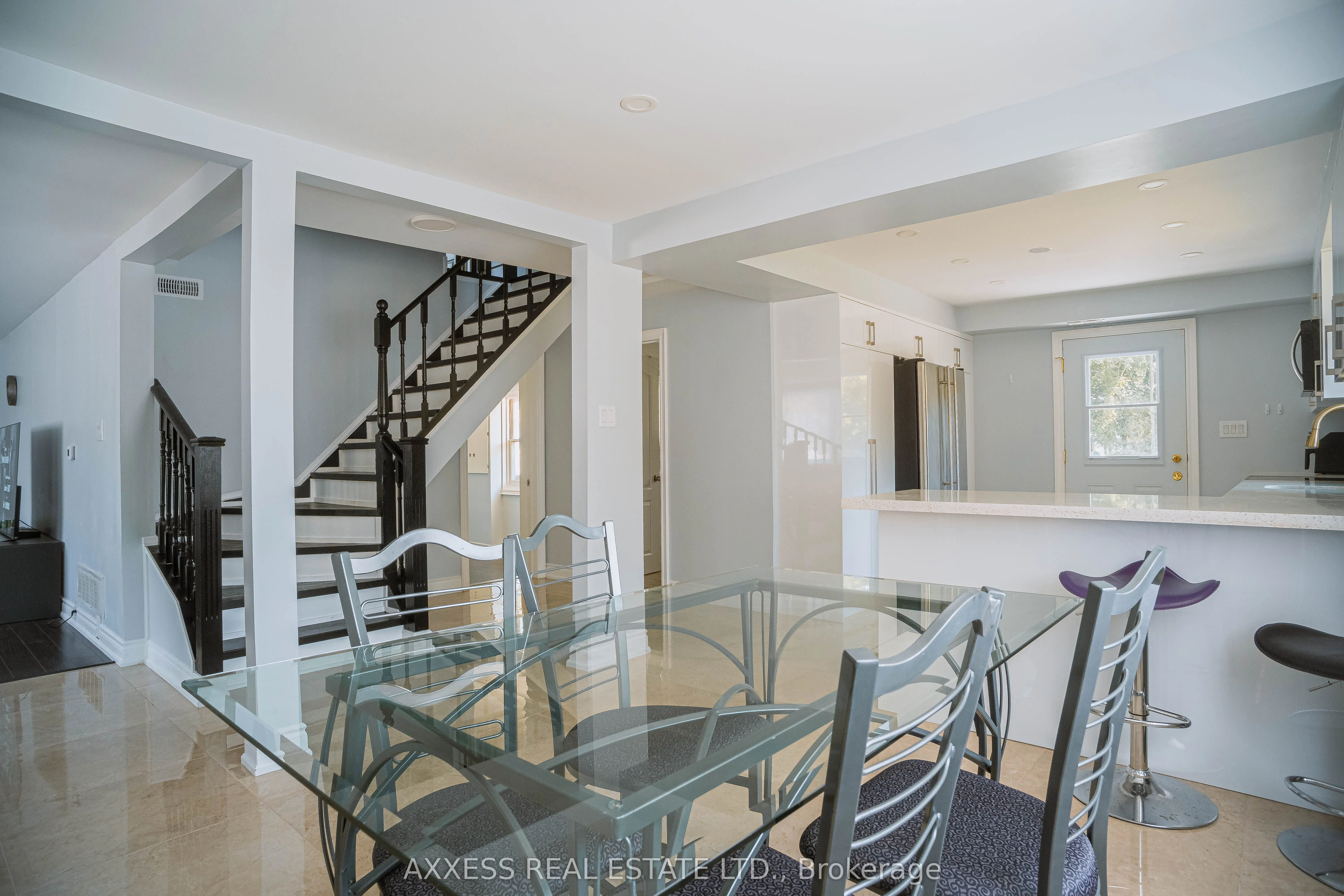 263 Elm Avenue