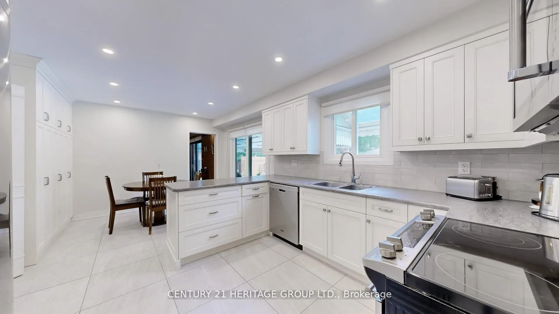 280 Henderson Avenue