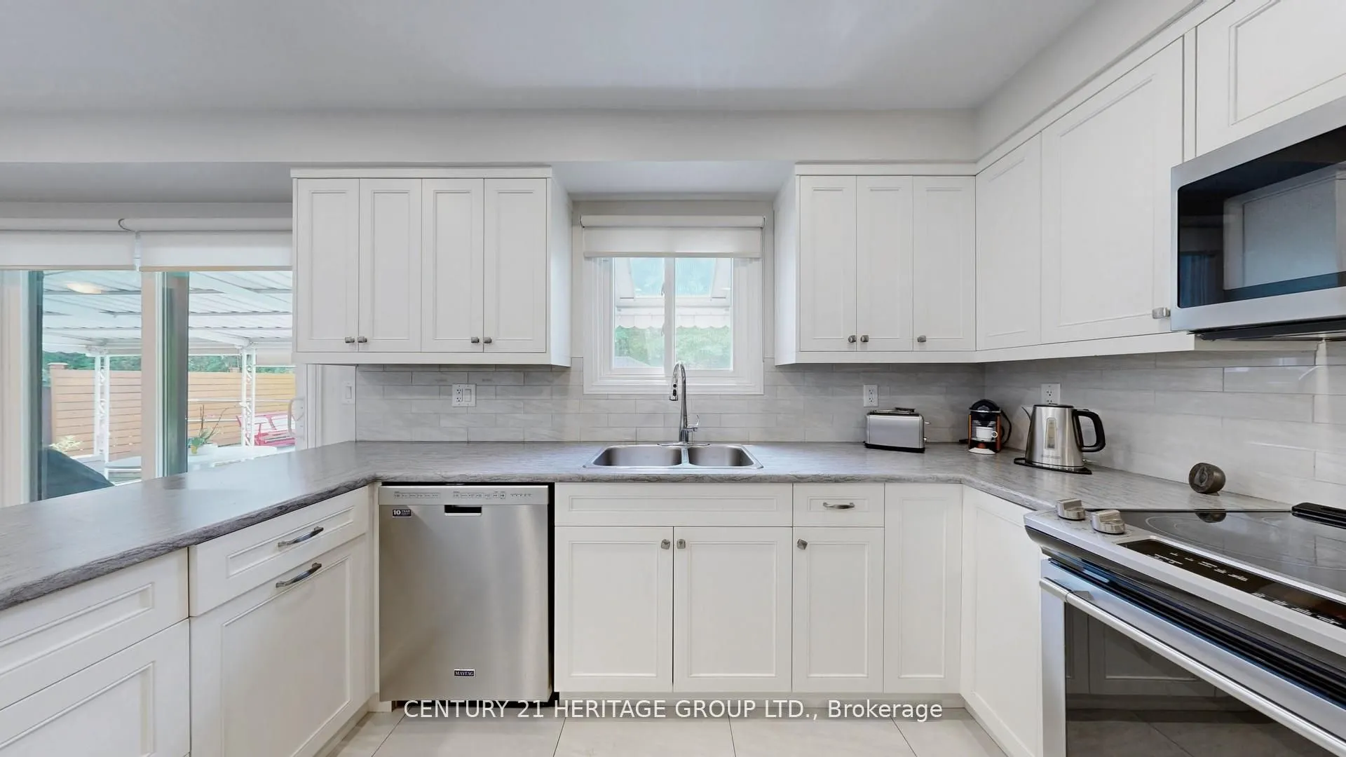 280 Henderson Avenue